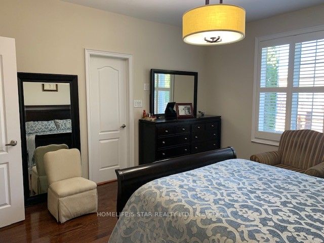 120 Isernia Crescent