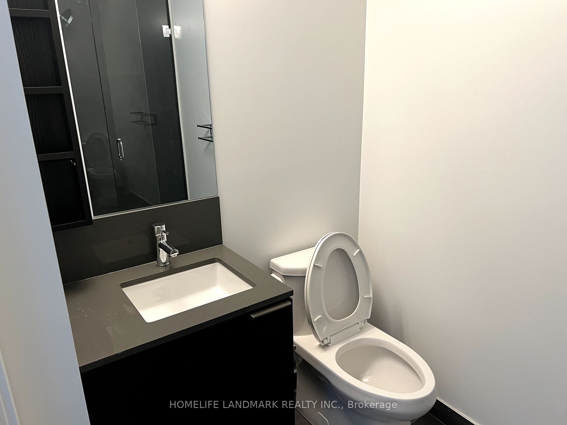 1000 Portage Parkway, #1705