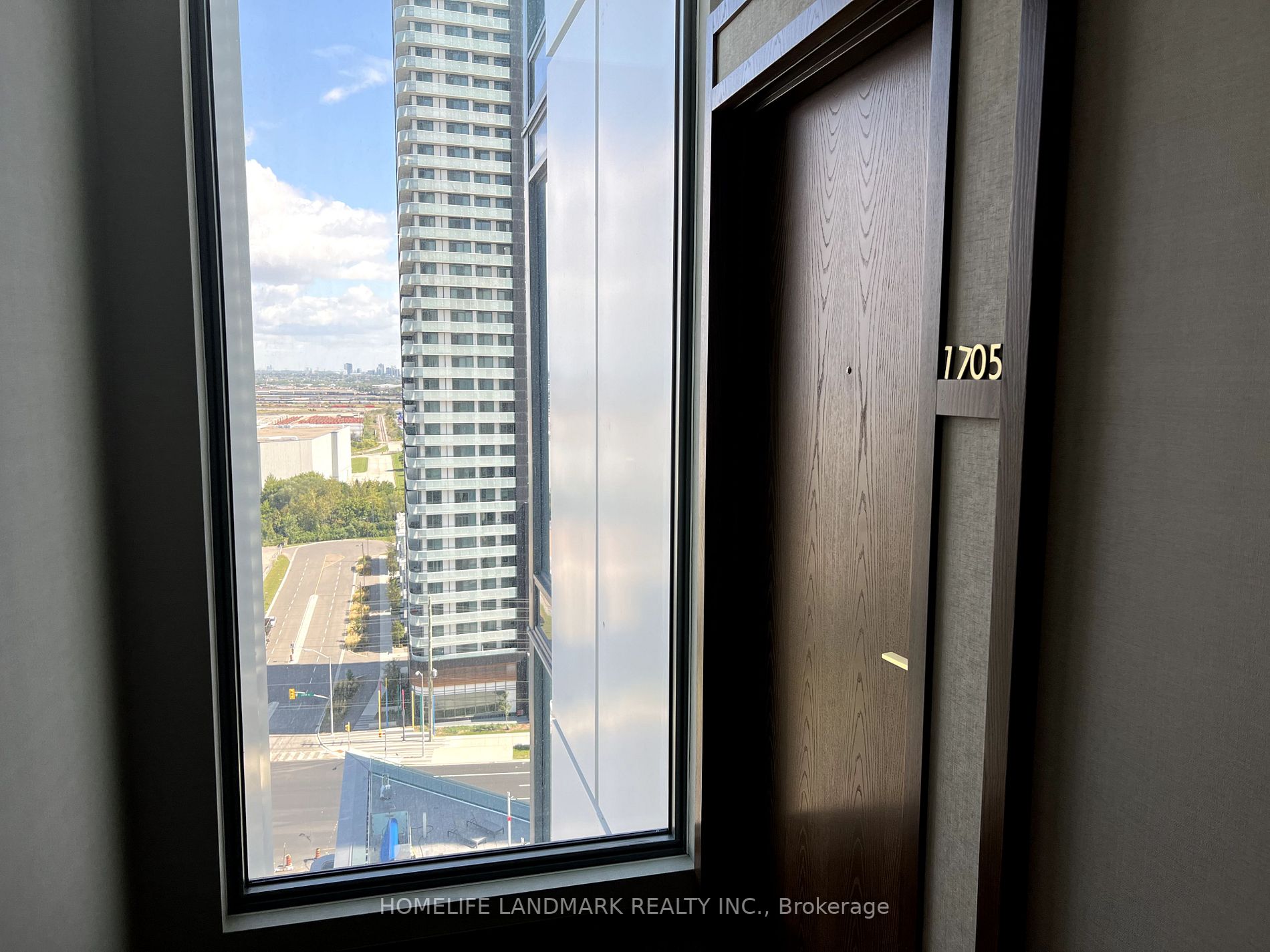1000 Portage Parkway, #1705