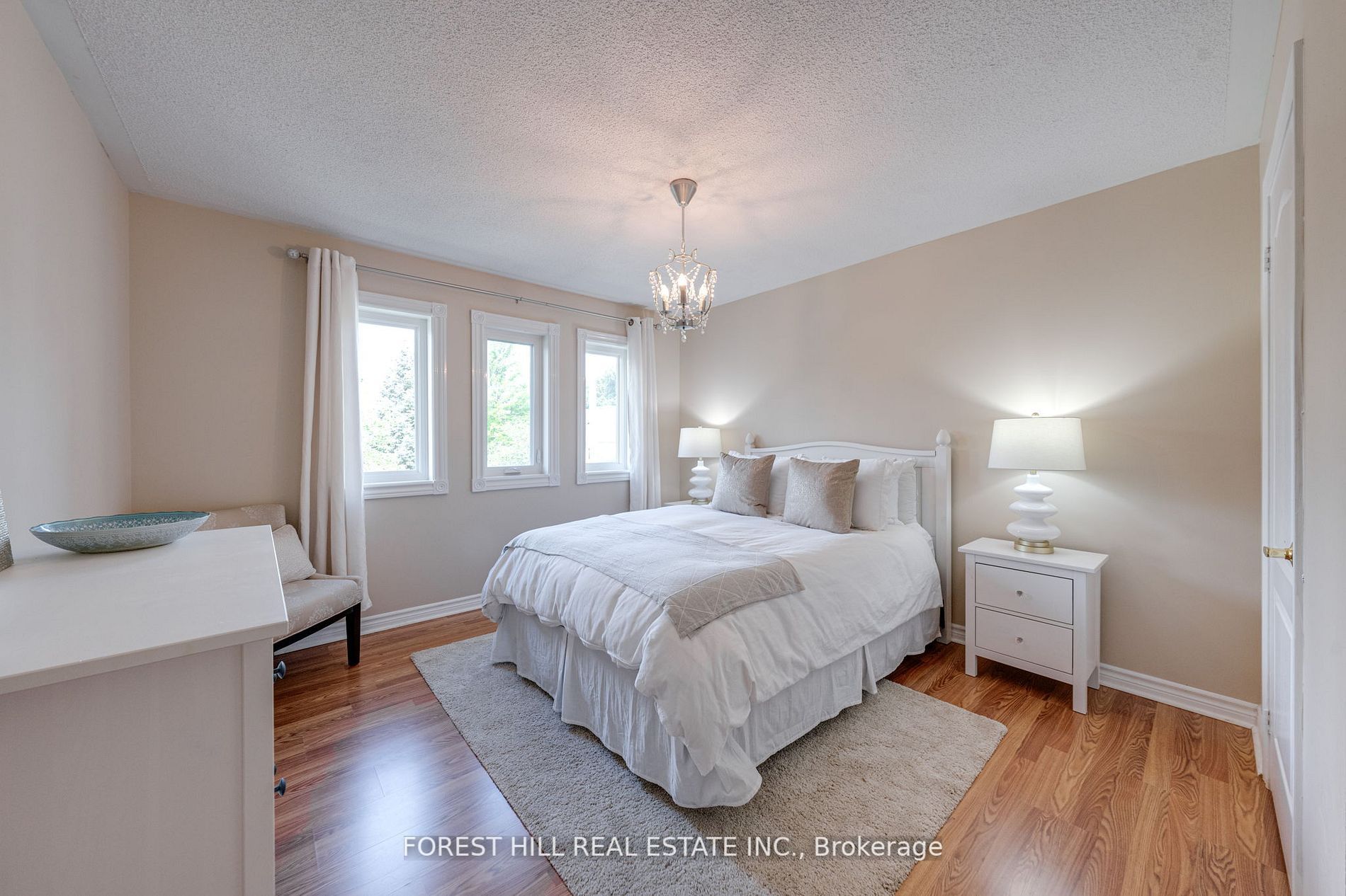74 Cedar Springs Dr