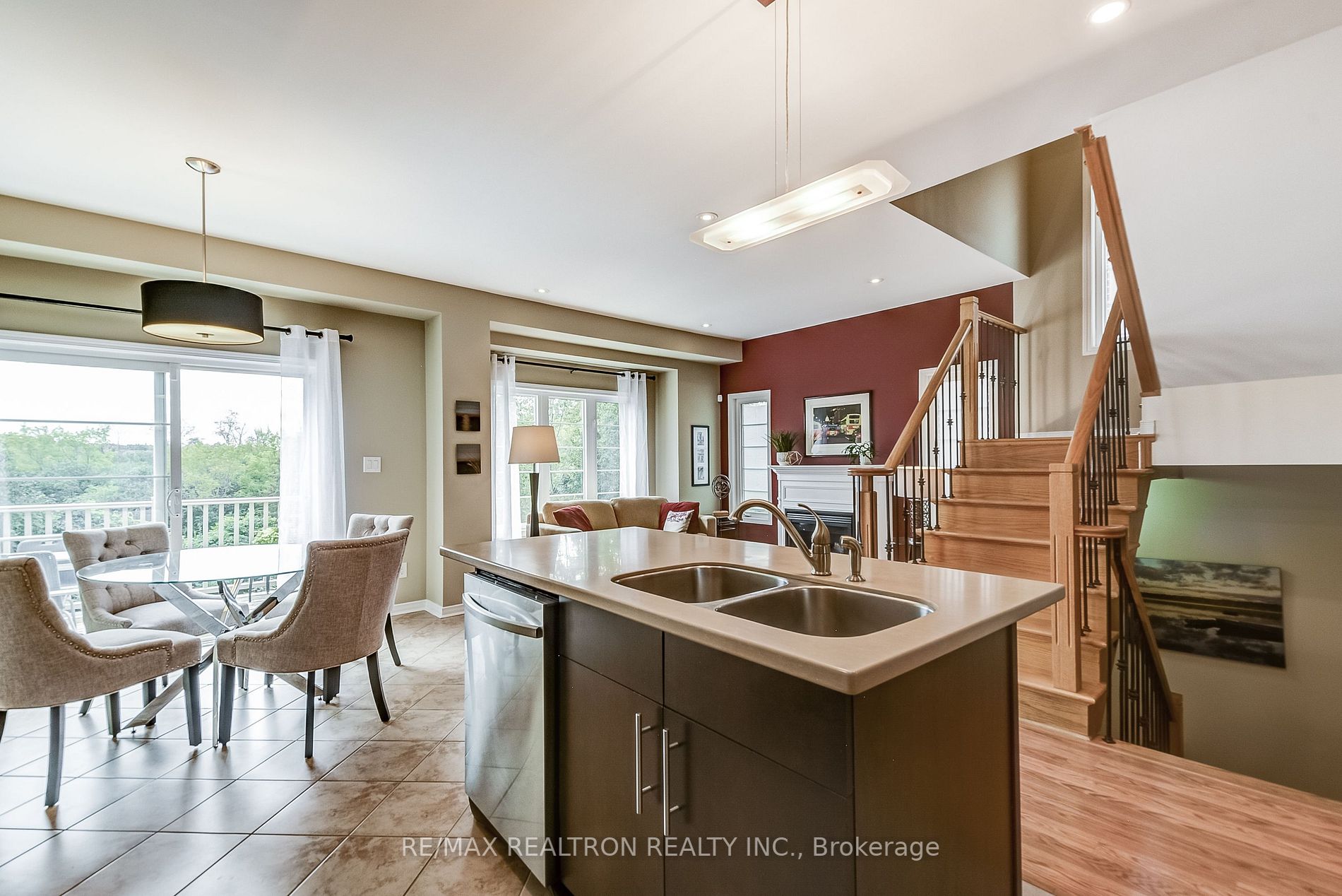 116 Chapman Crt