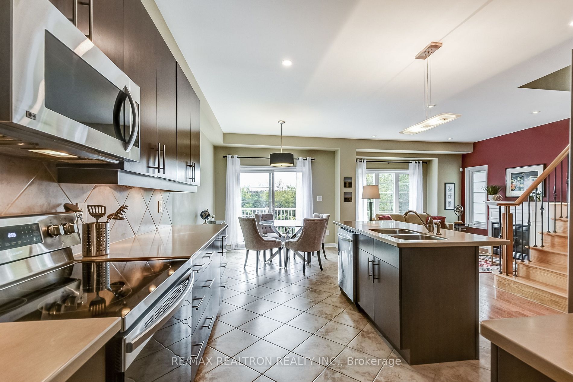116 Chapman Crt