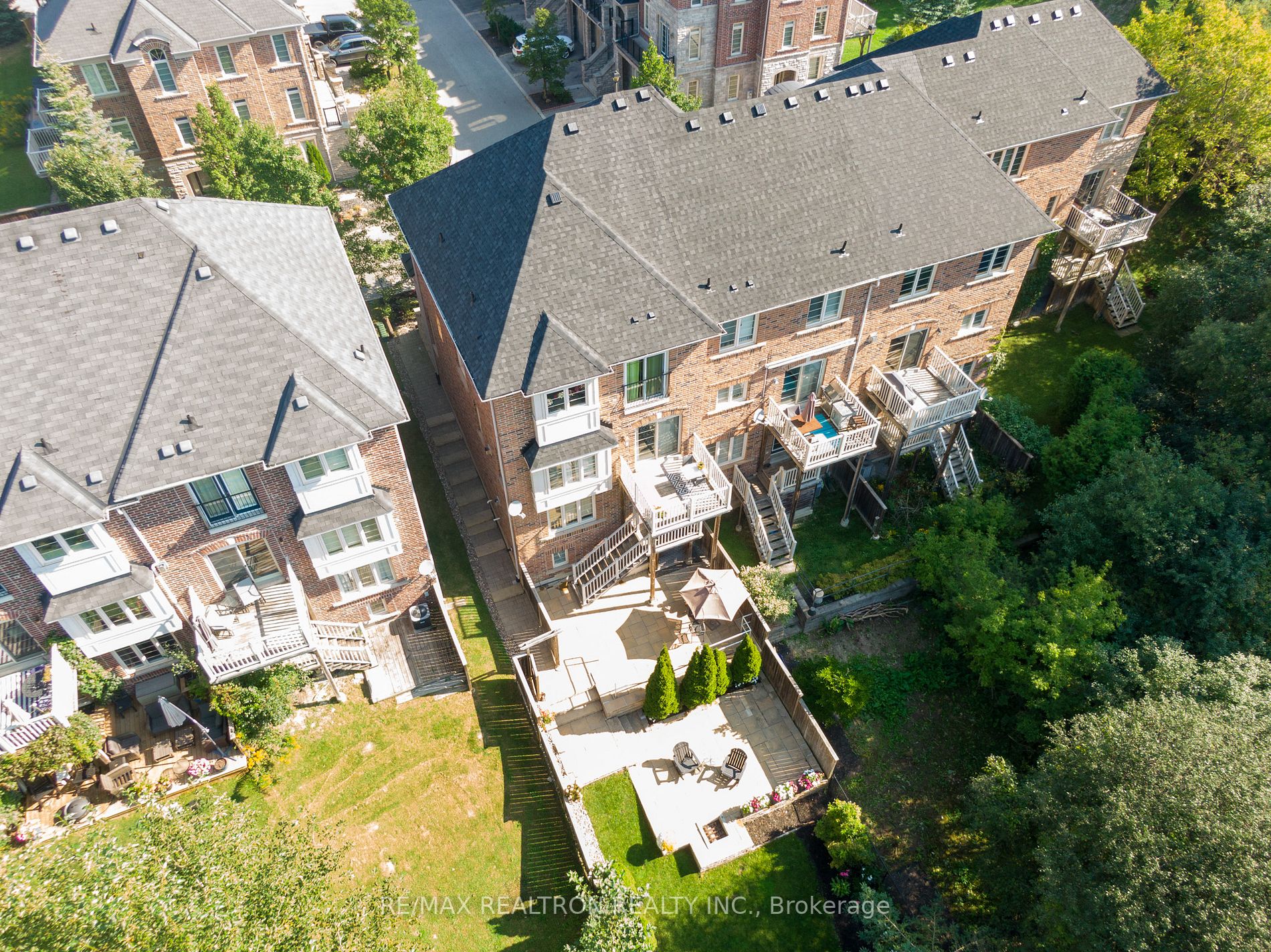 116 Chapman Crt