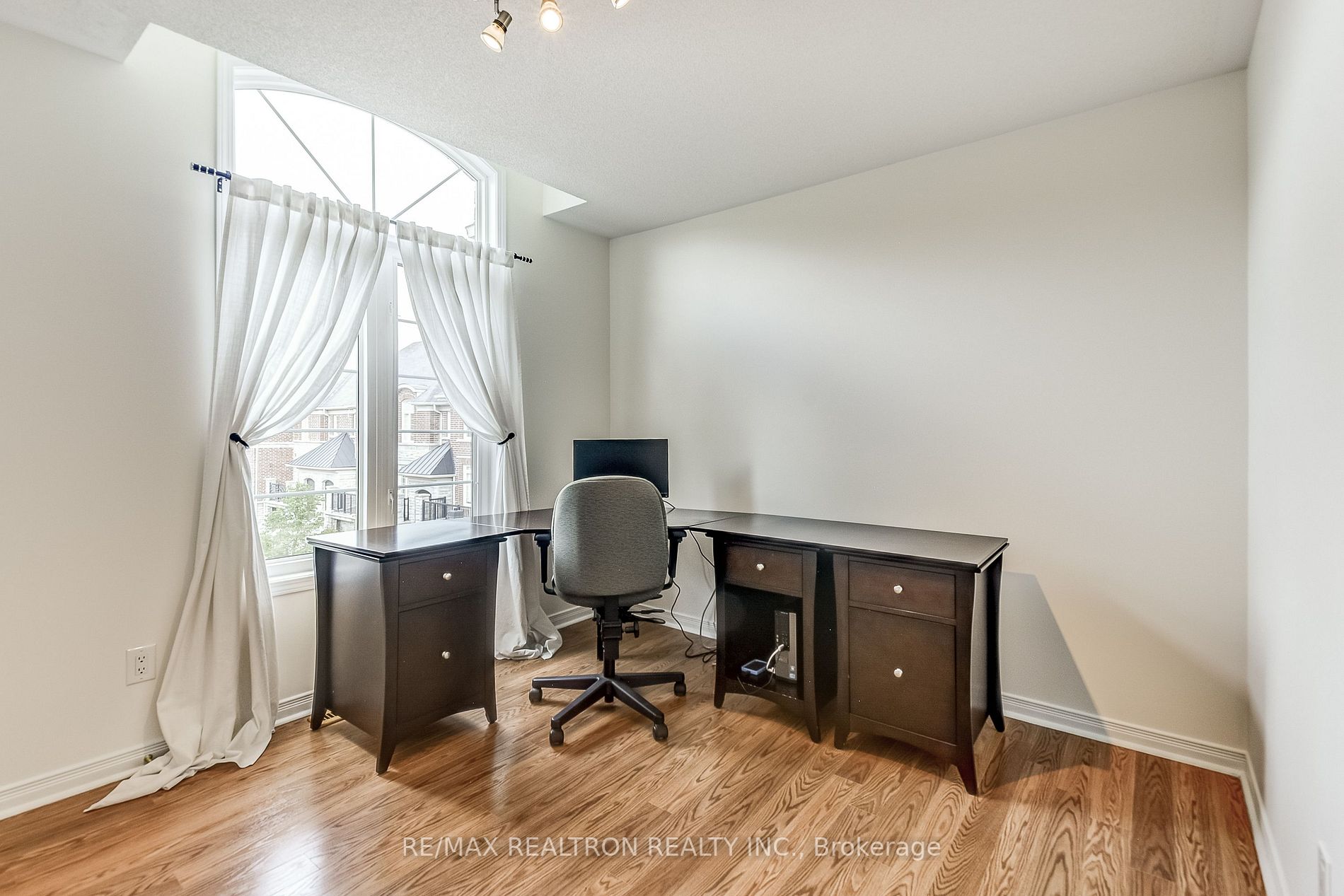 116 Chapman Crt