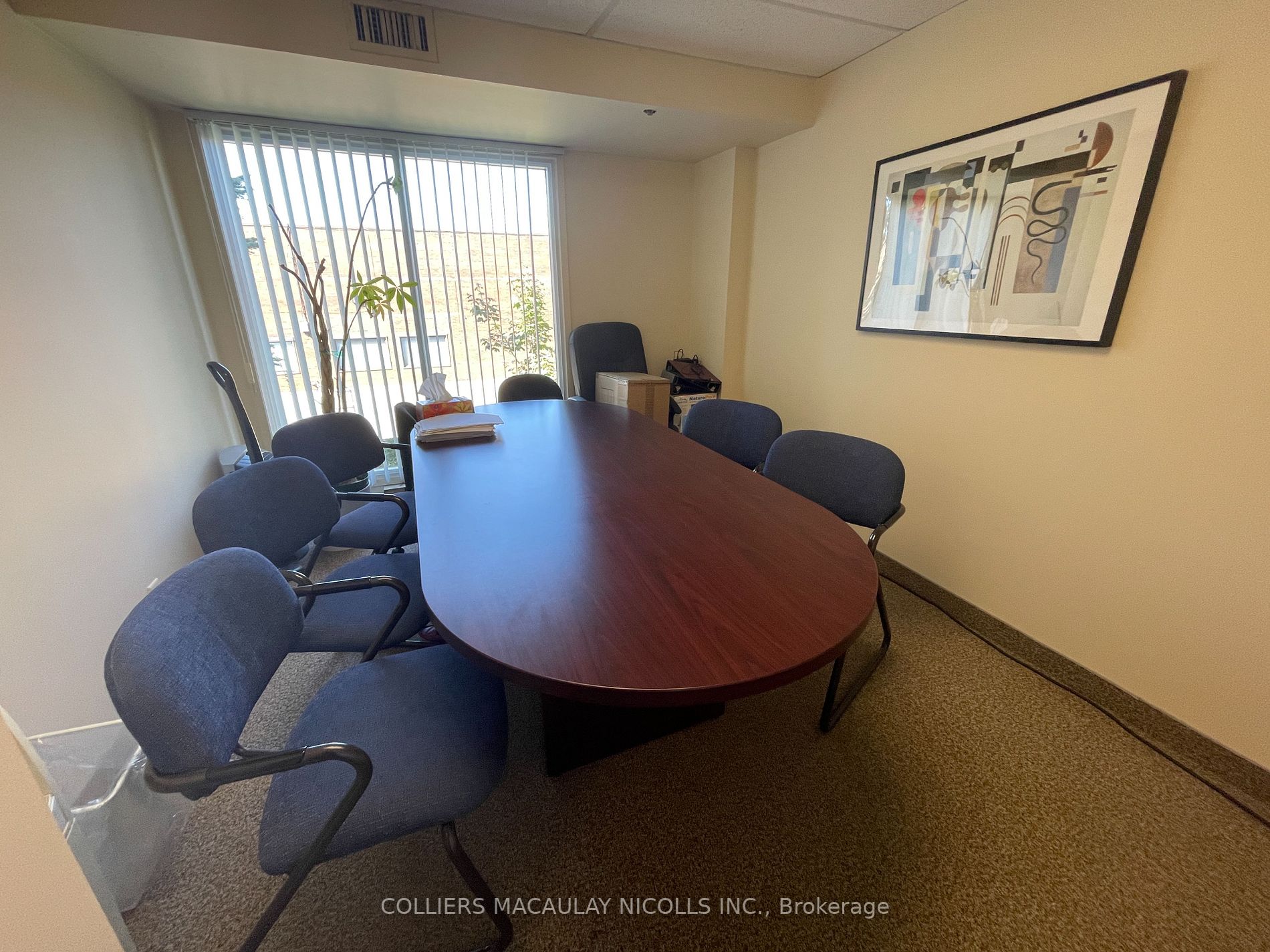 7181 Woodbine Ave, #234