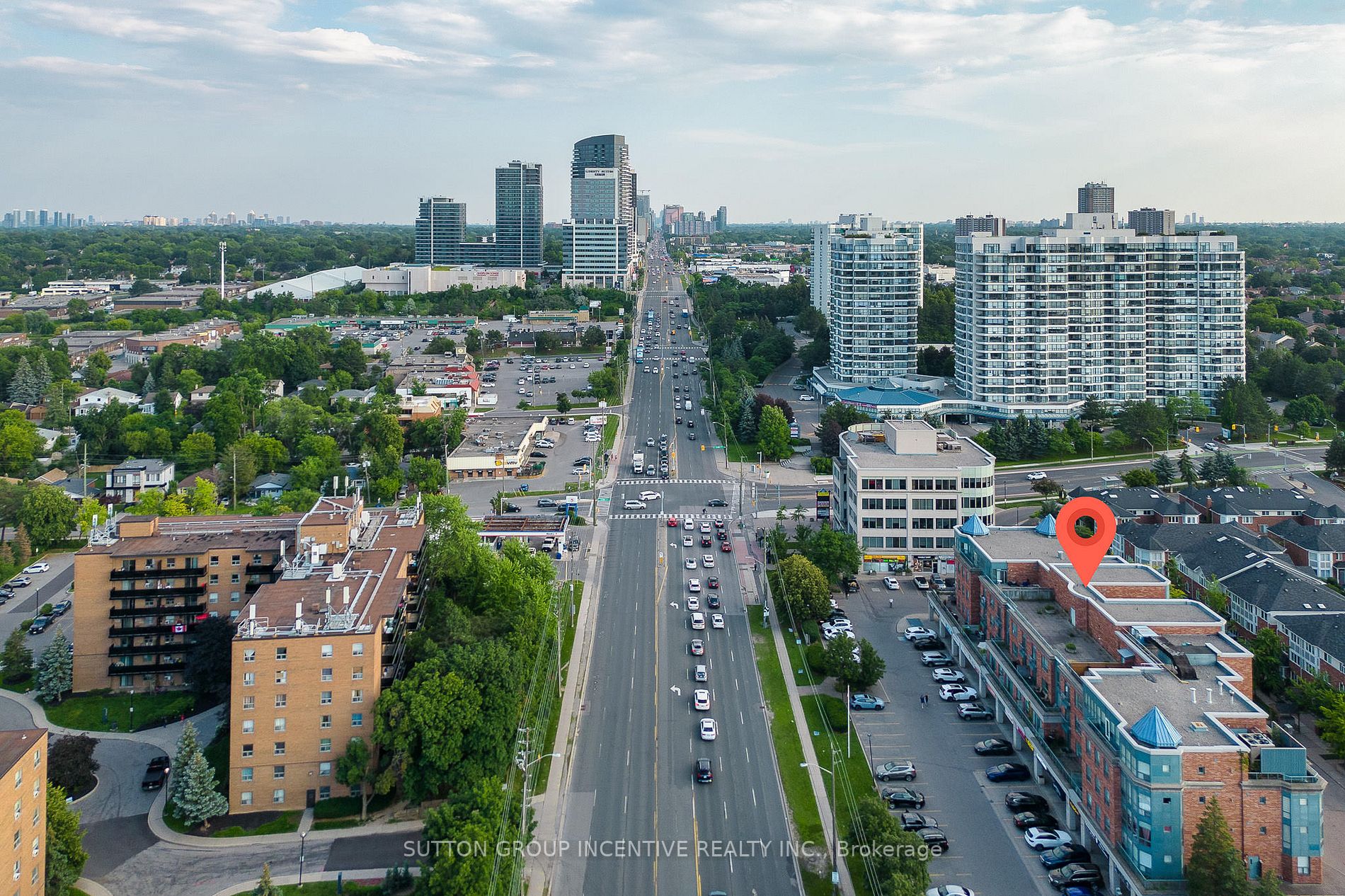 7378 Yonge Street, #210