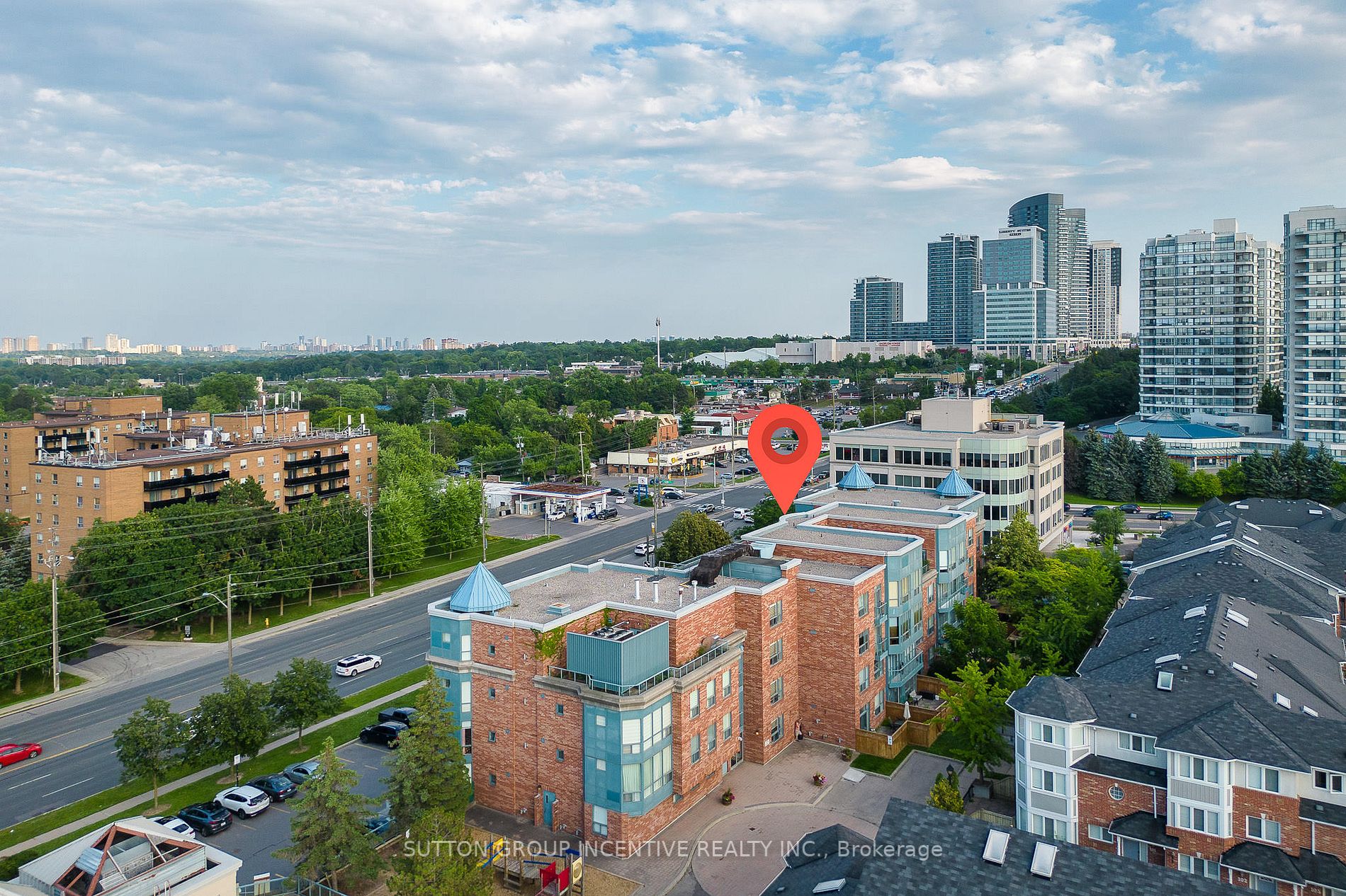 7378 Yonge Street, #210