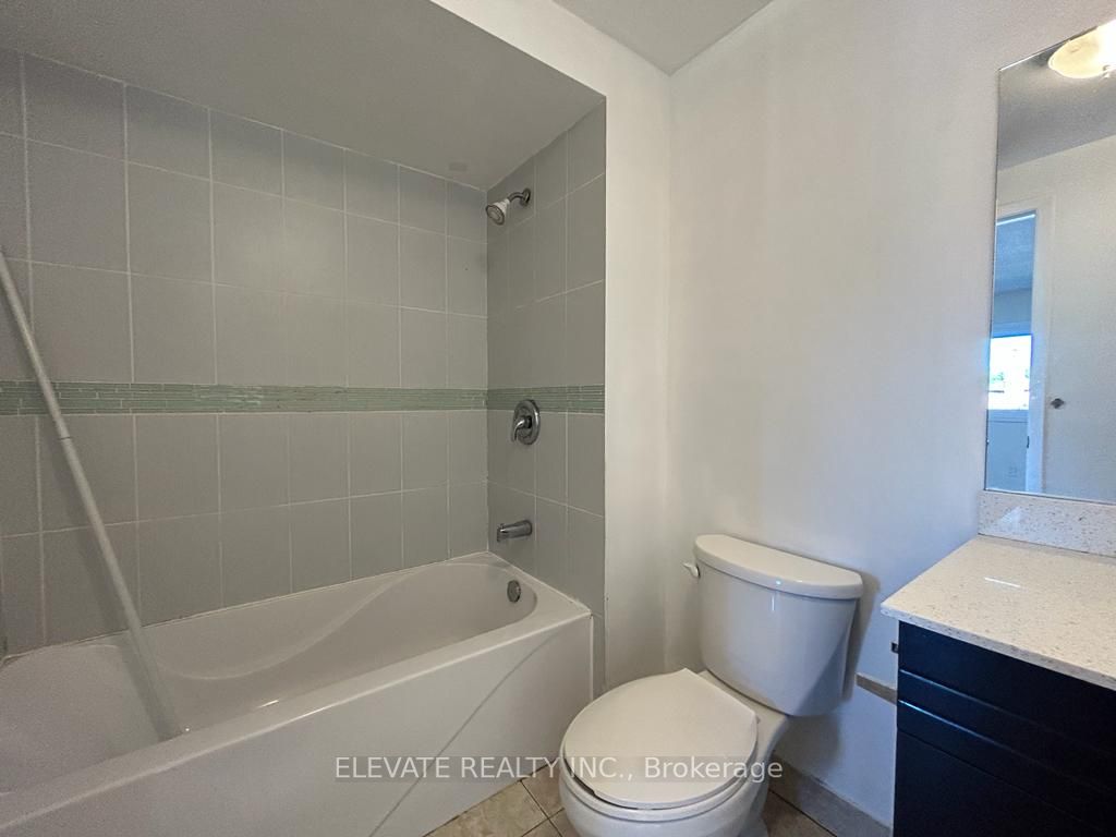 86 Pepperell Cres