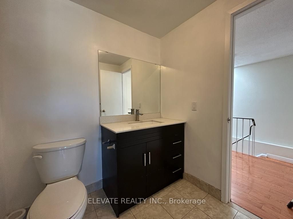 86 Pepperell Cres