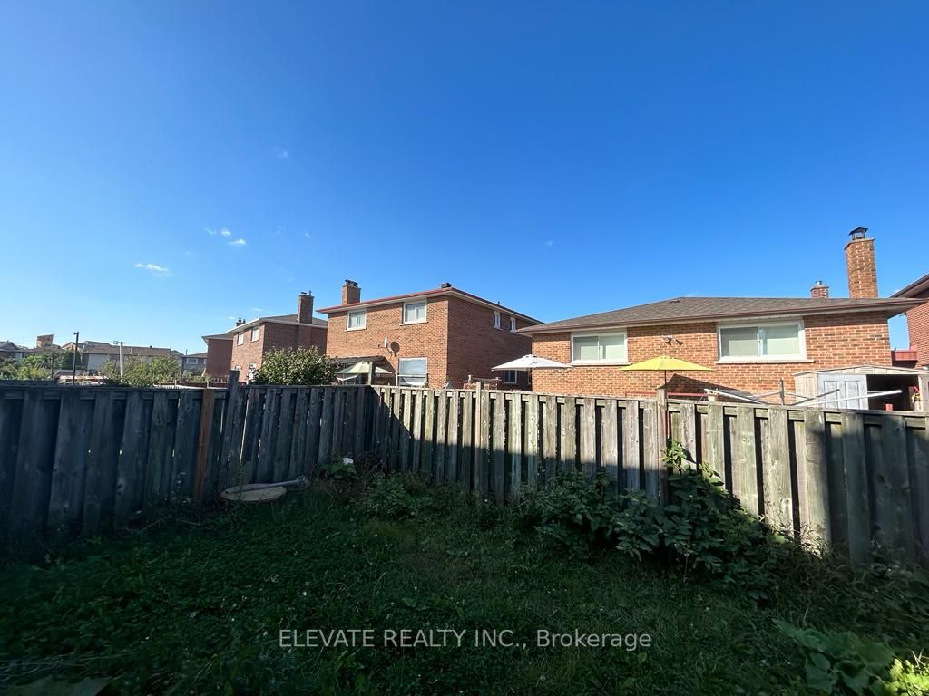 86 Pepperell Cres