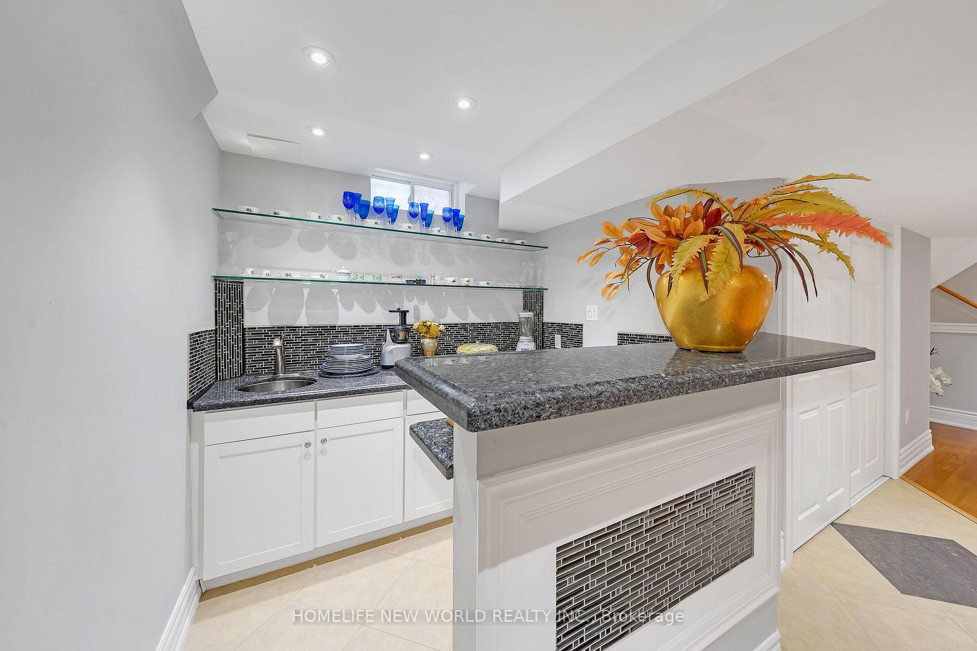 238 Summeridge Dr