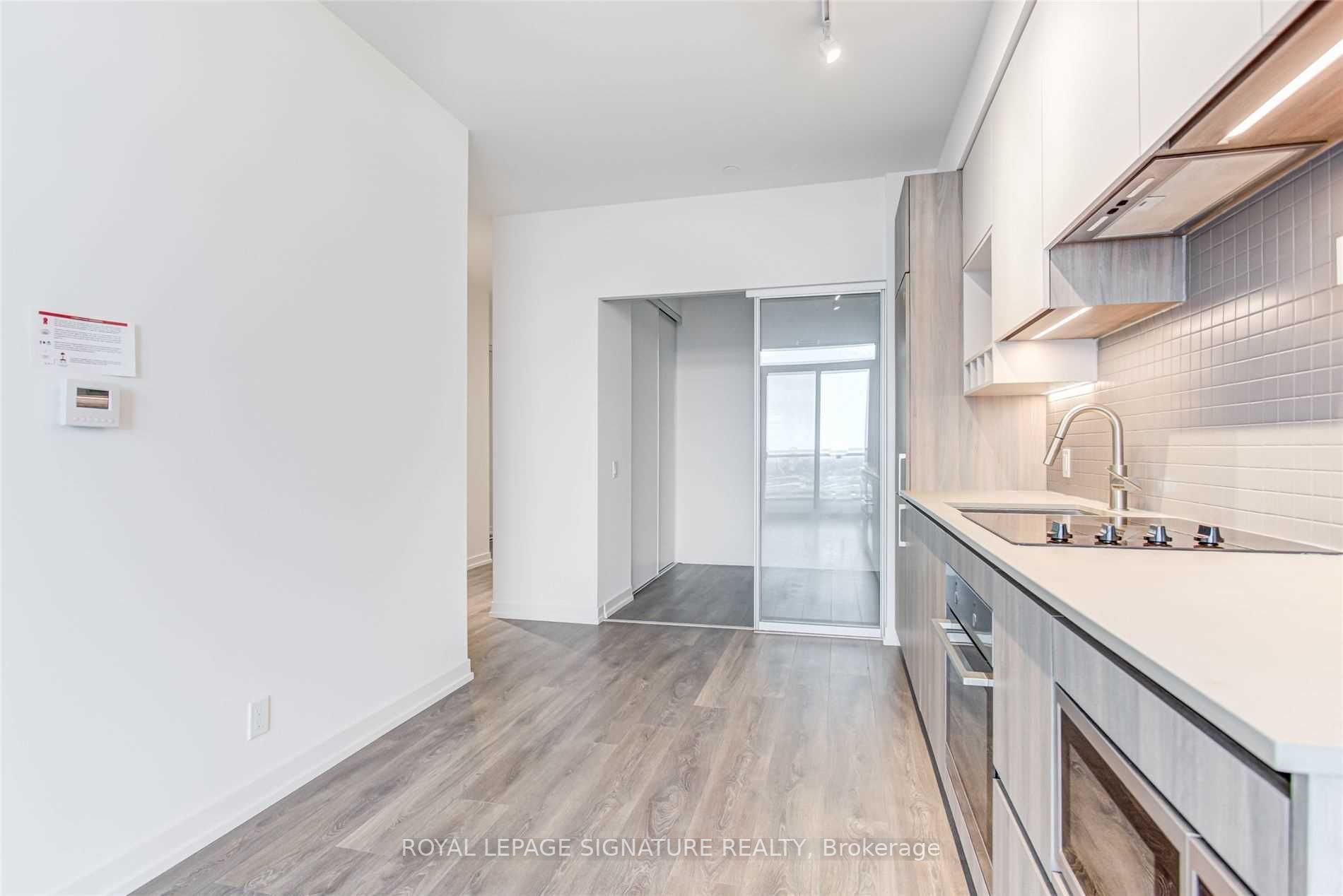 950 Portage Parkway, #3207