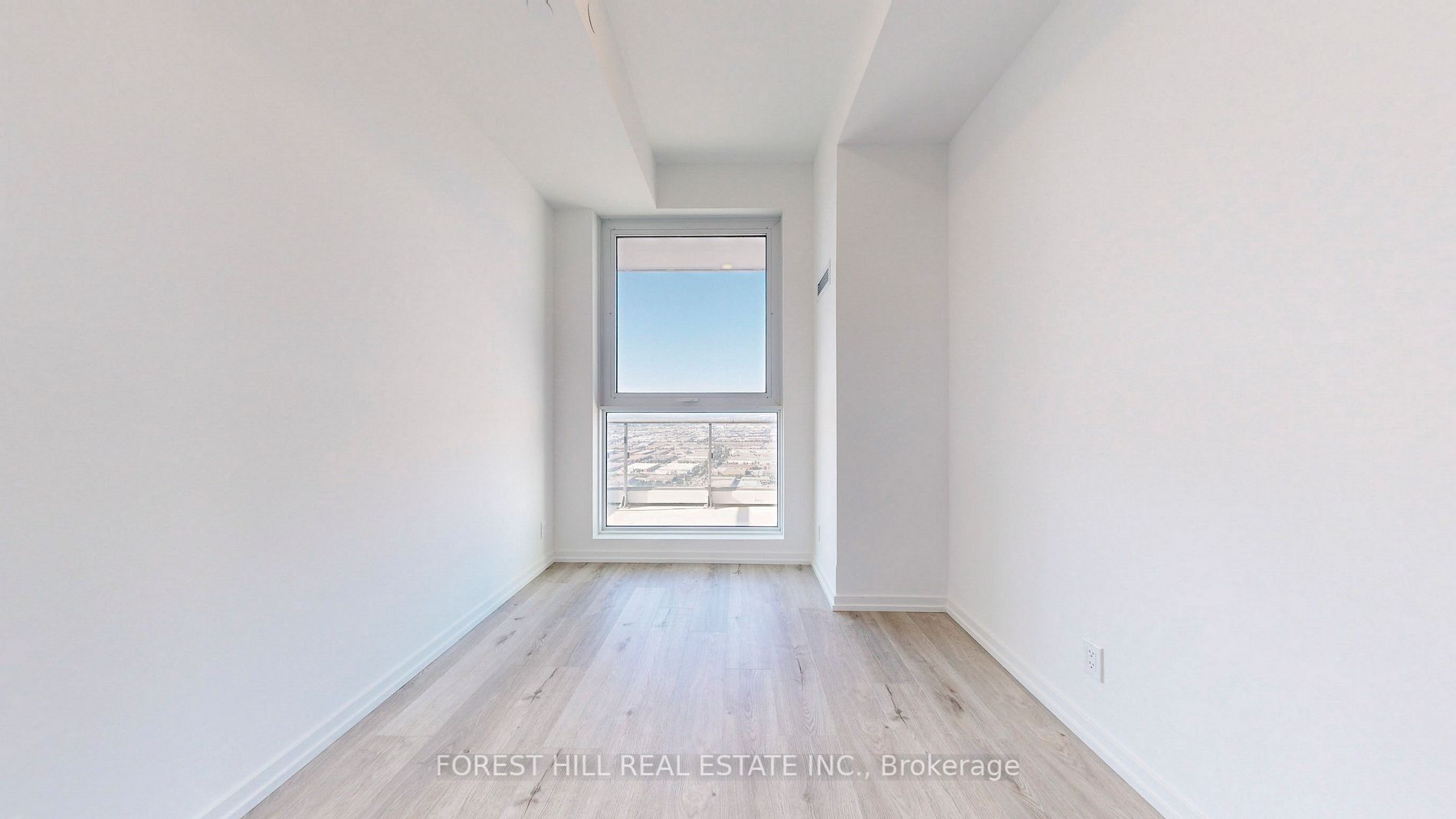 7890 Jane St, #4807
