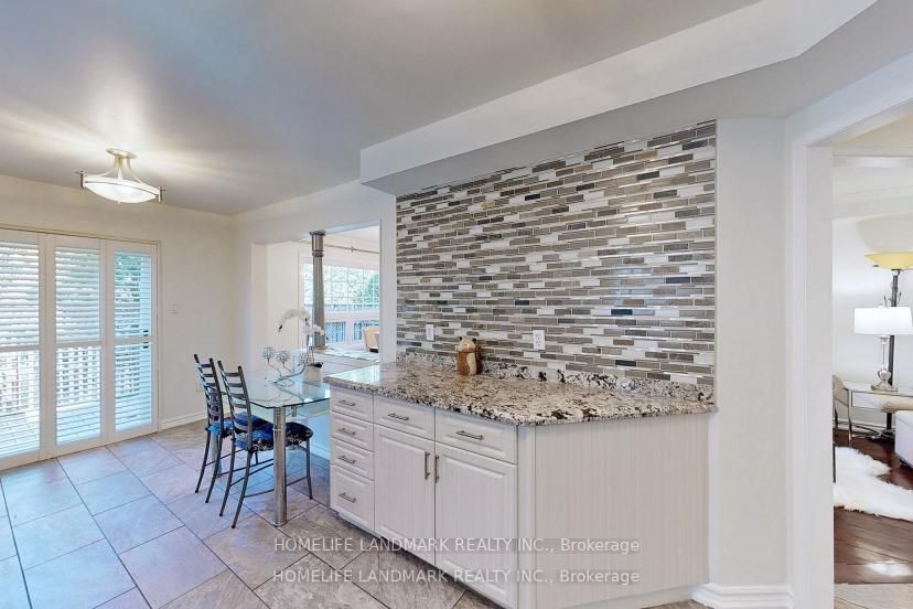 135 Stonebriar Dr