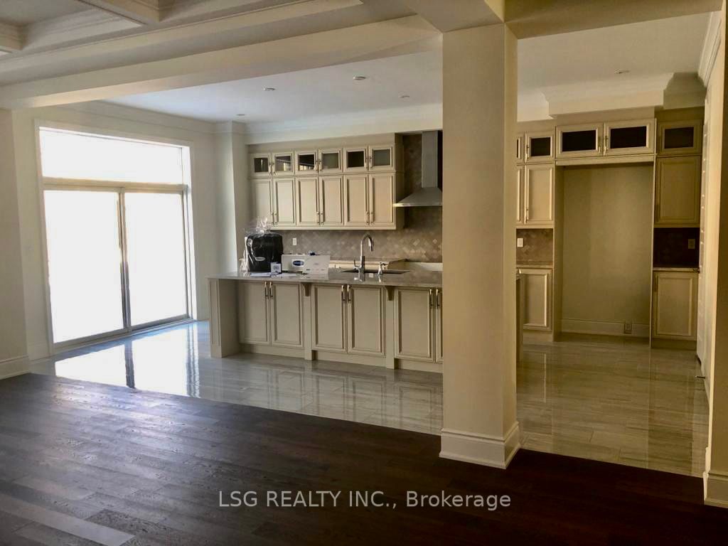 120 Pierre Berton Boulevard