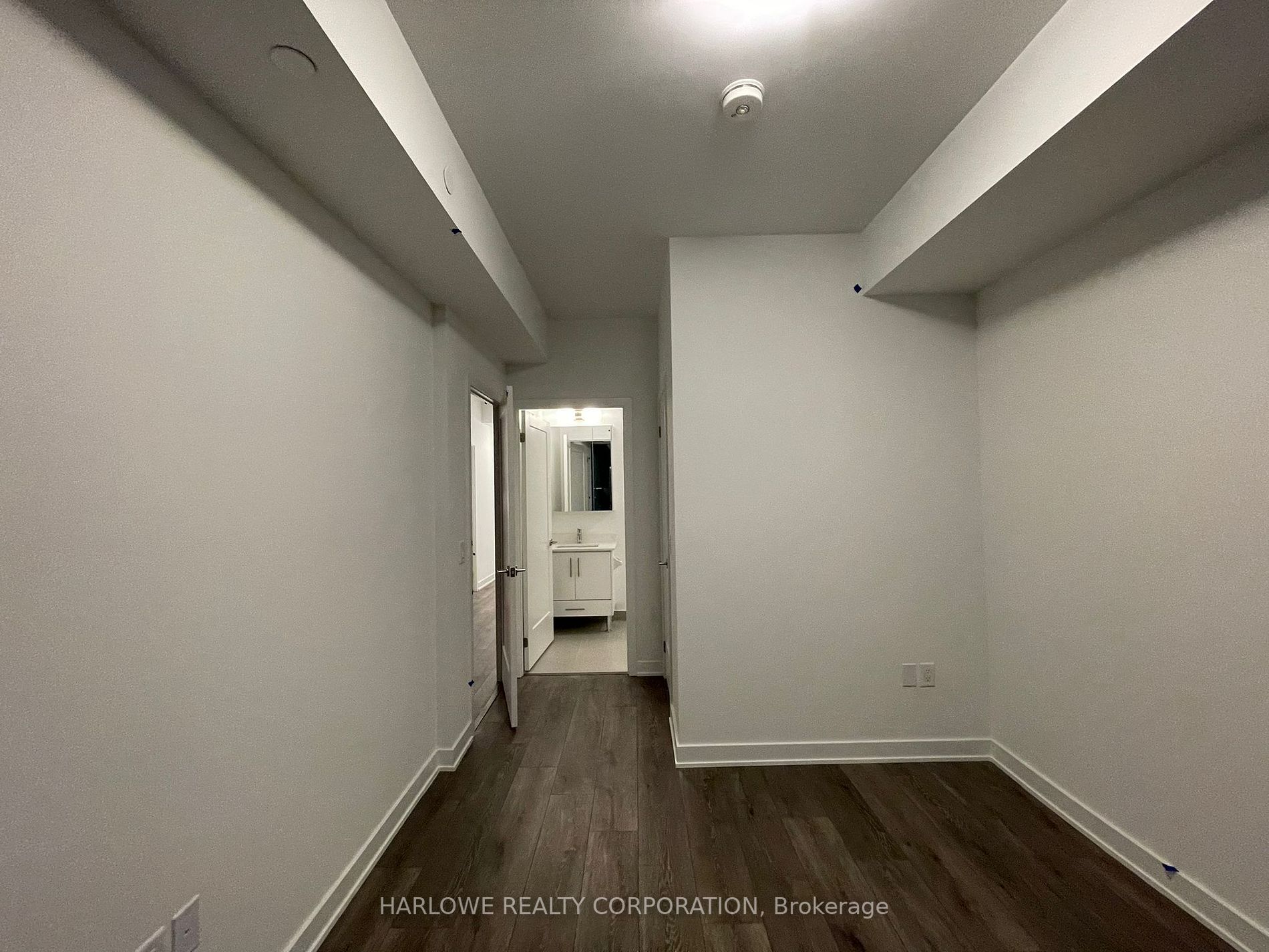 105 Oneida Cres, #1811
