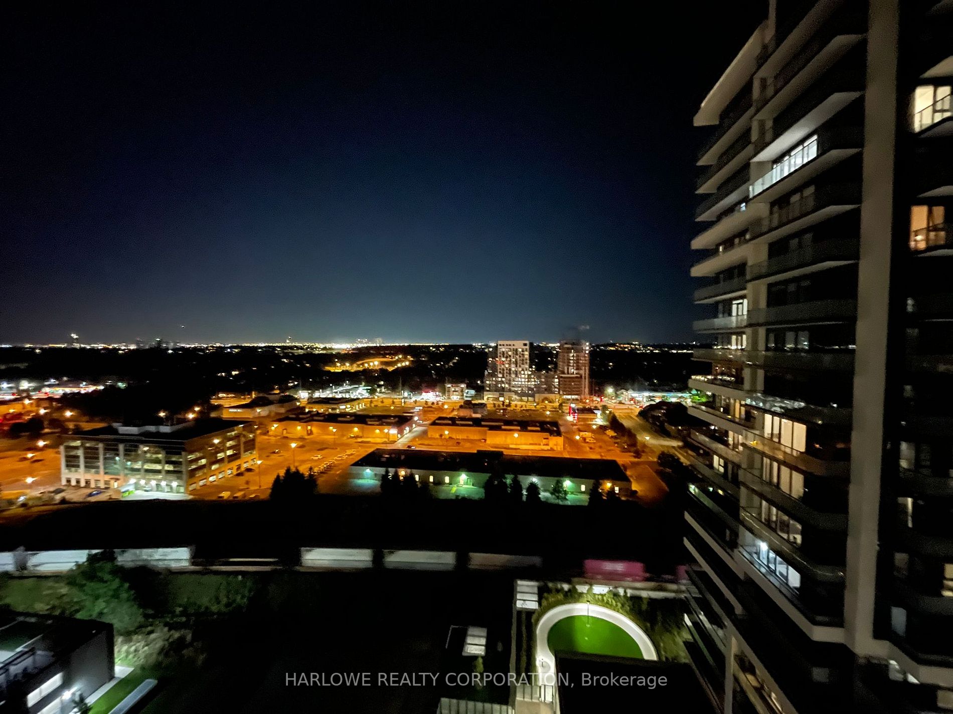 105 Oneida Cres, #1811