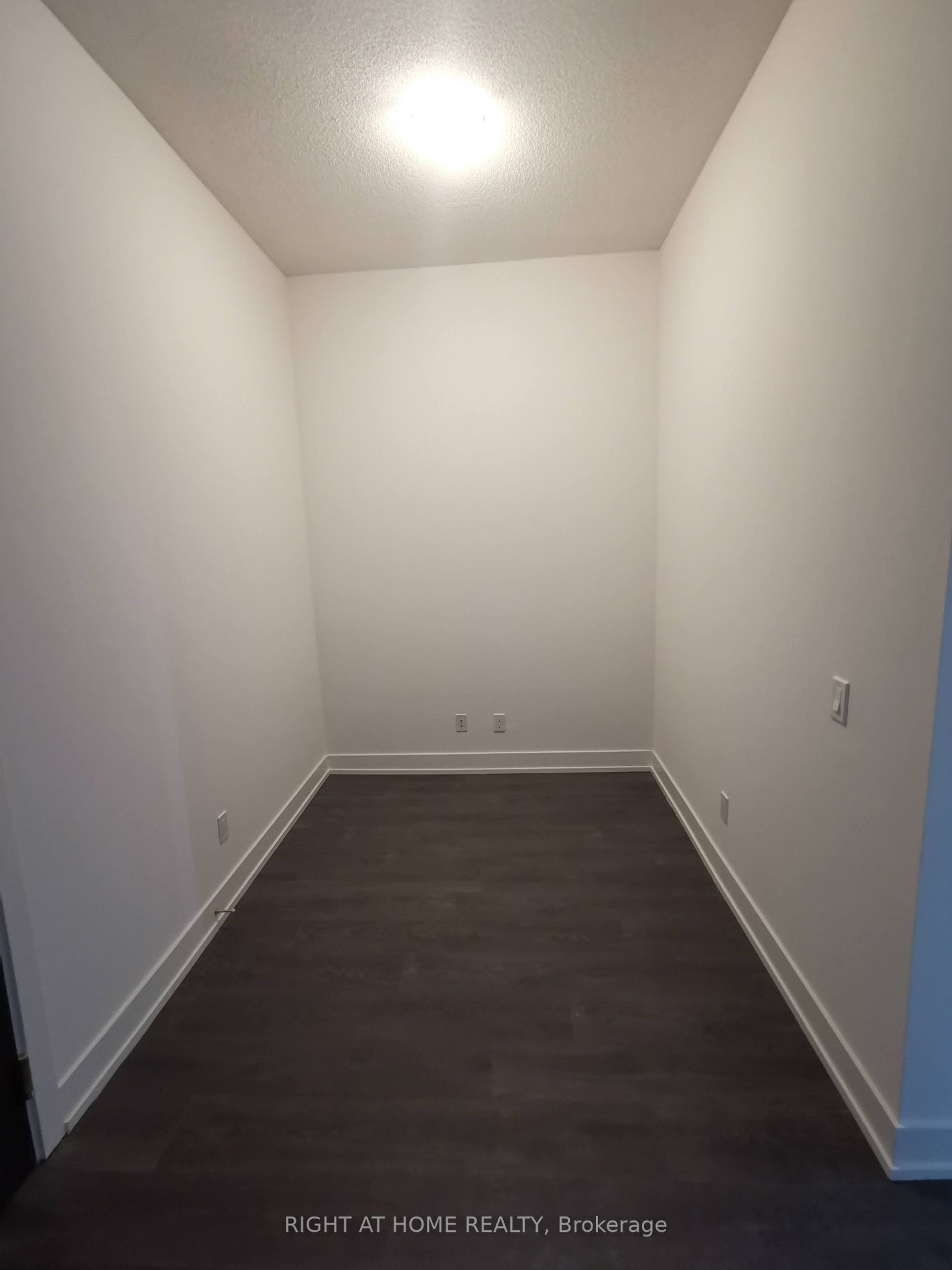 278 Buchanan Dr, #816E