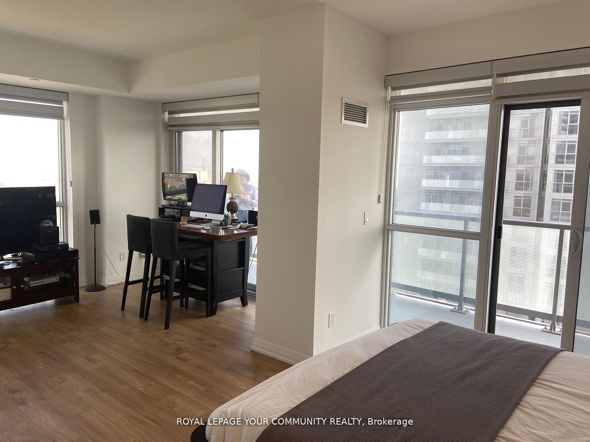 65 Oneida Cres, #1601