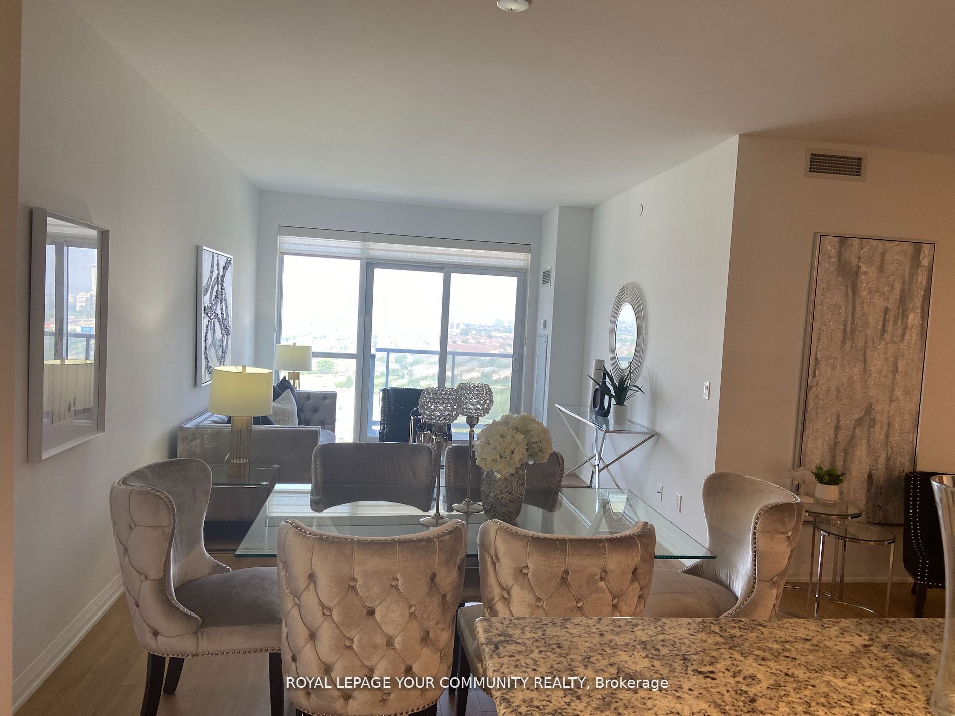 65 Oneida Cres, #1601