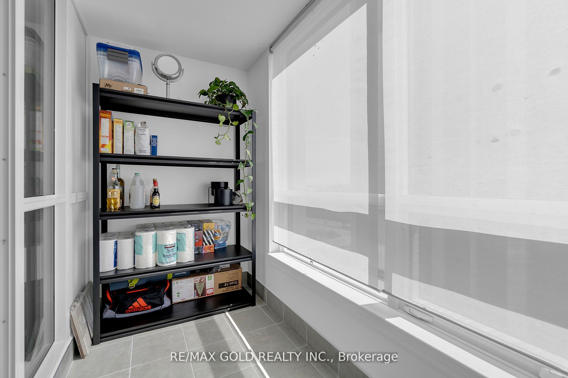 9085 Jane Street, #705