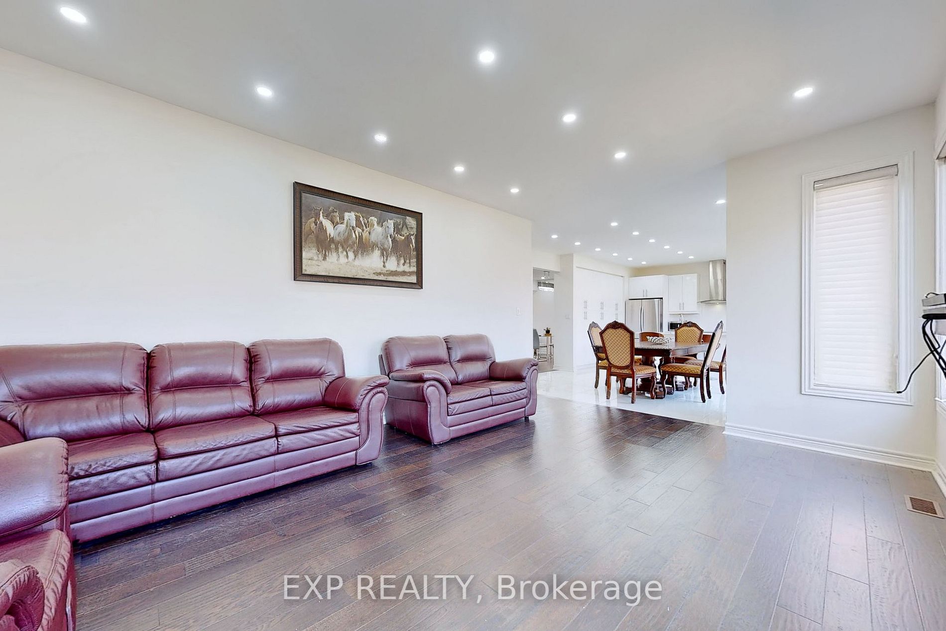 8 Citrine Drive