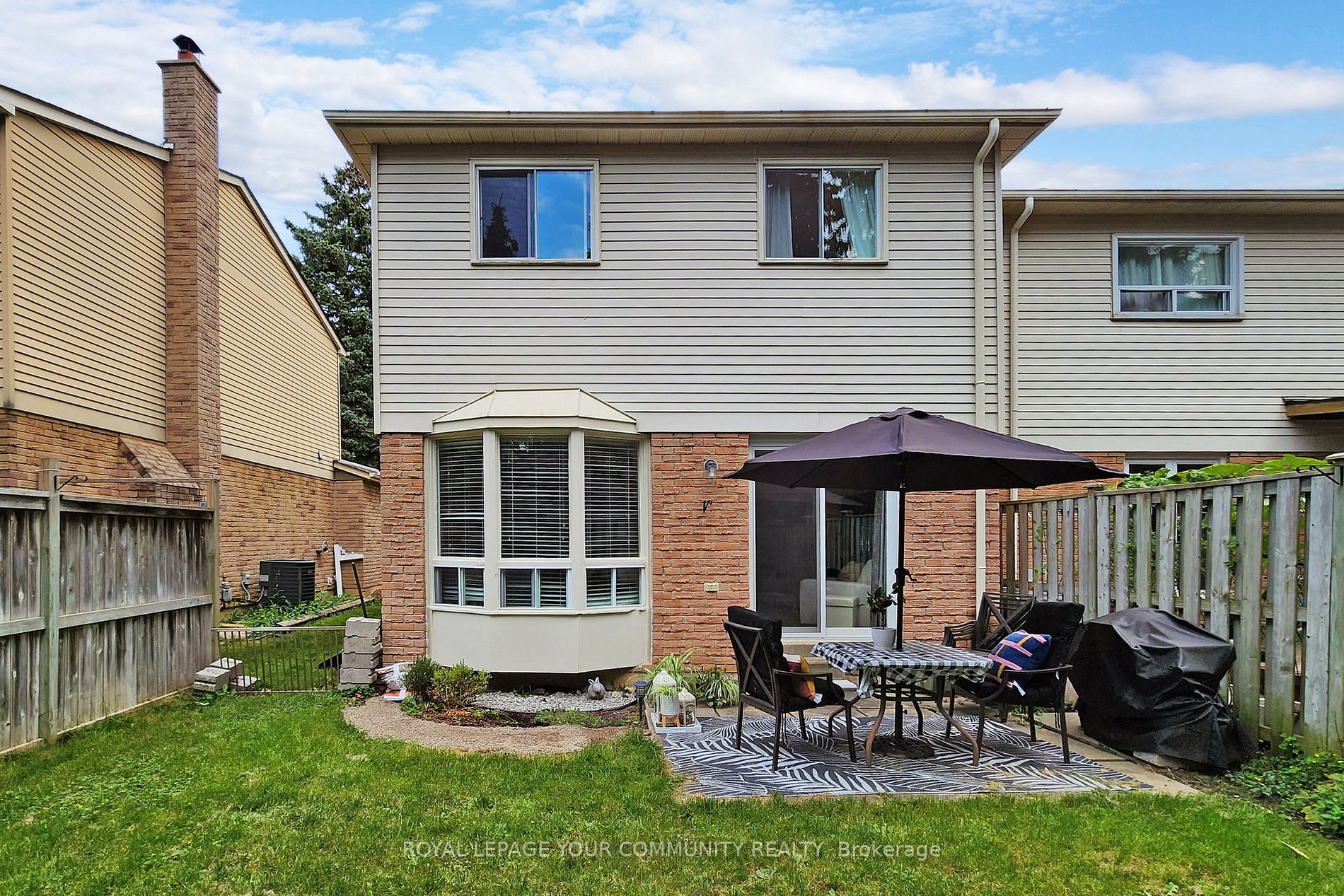 56 Raleigh Cres
