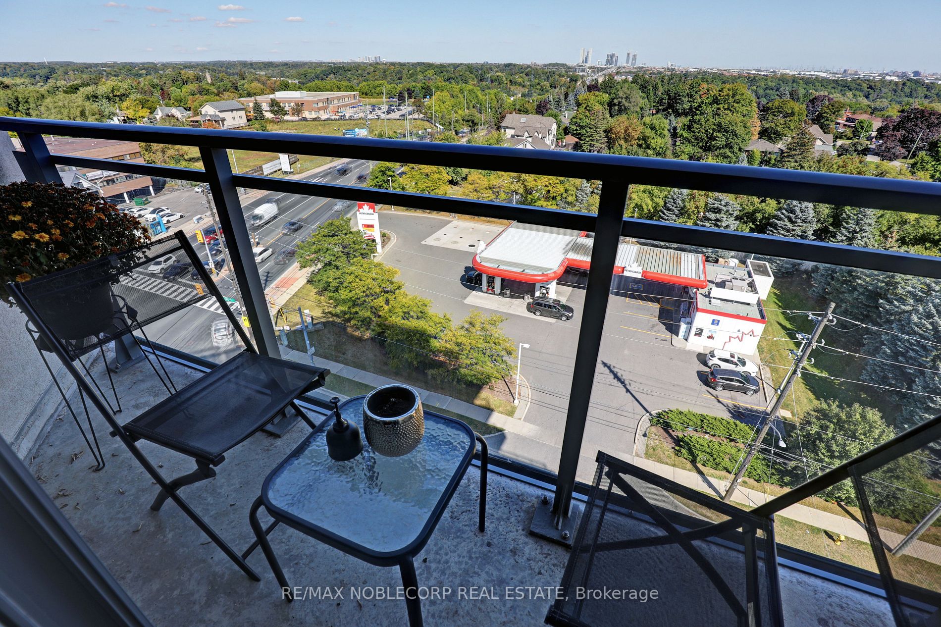 7730 Kipling Ave, #907