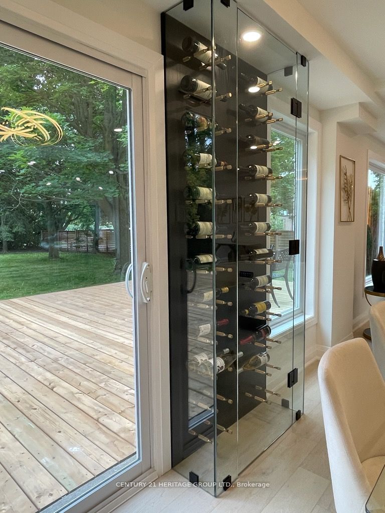 1 Rosegarden Cres