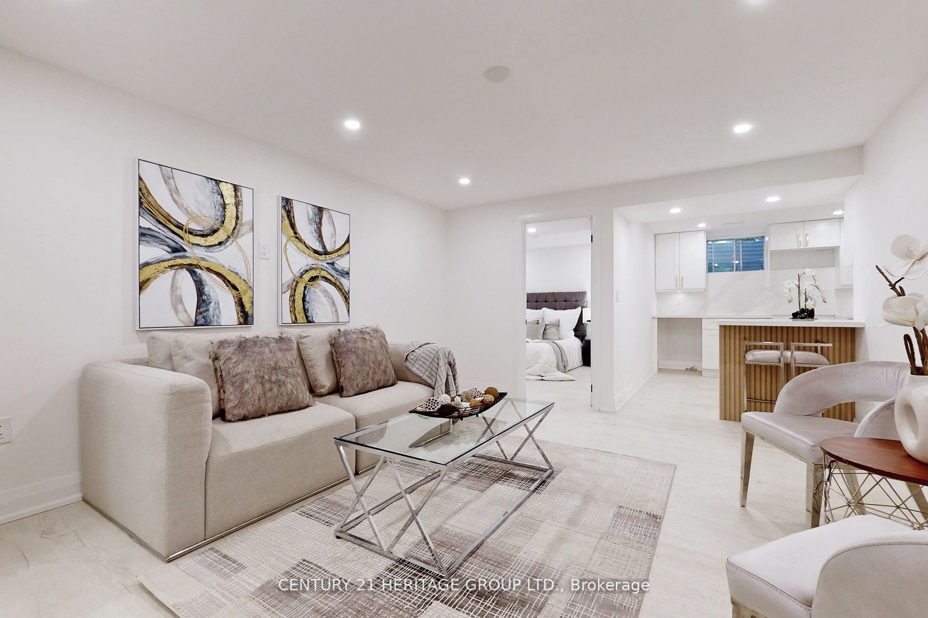 1 Rosegarden Cres