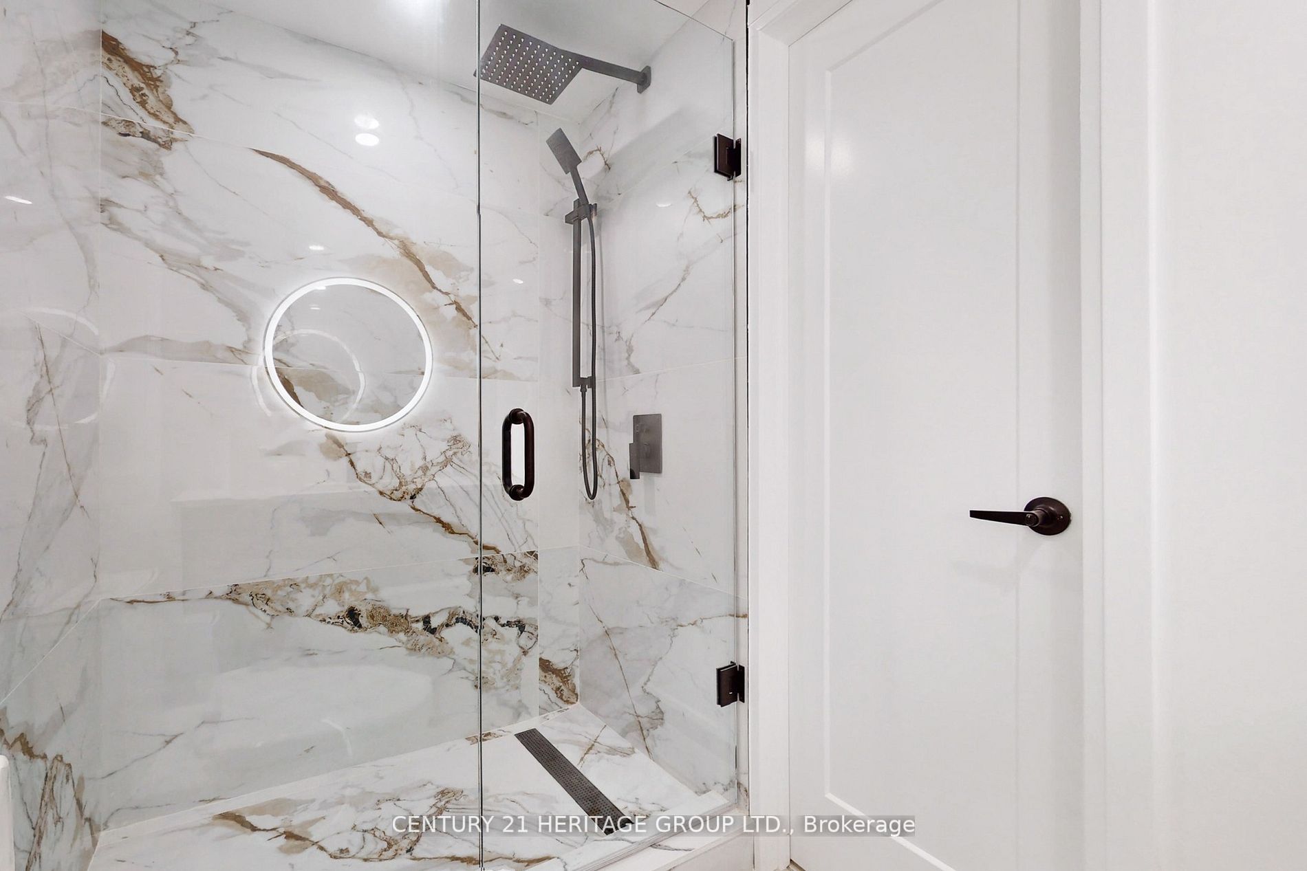 1 Rosegarden Cres