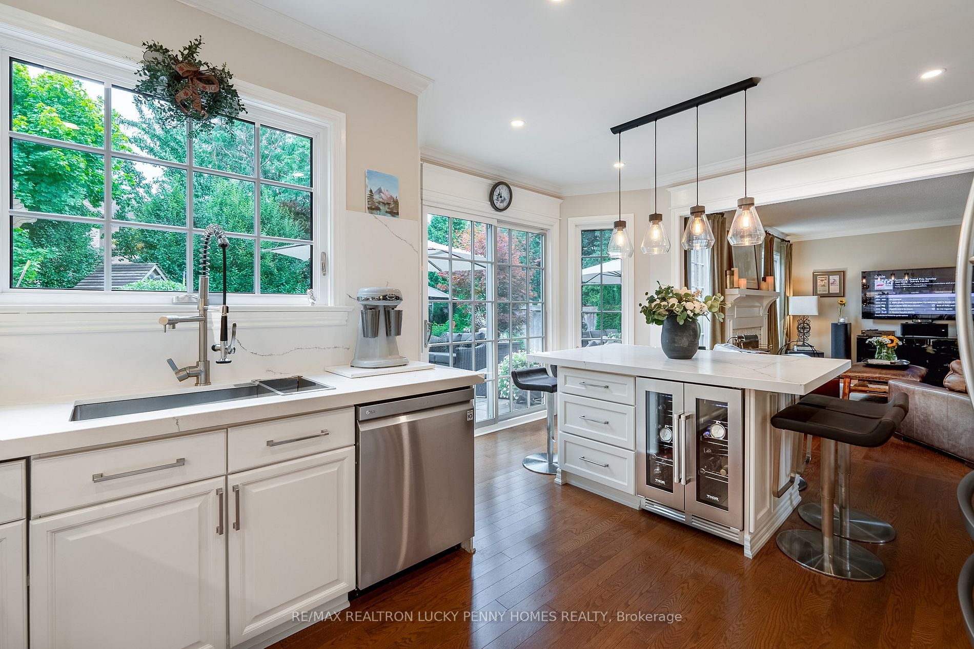 74 Braeside Square