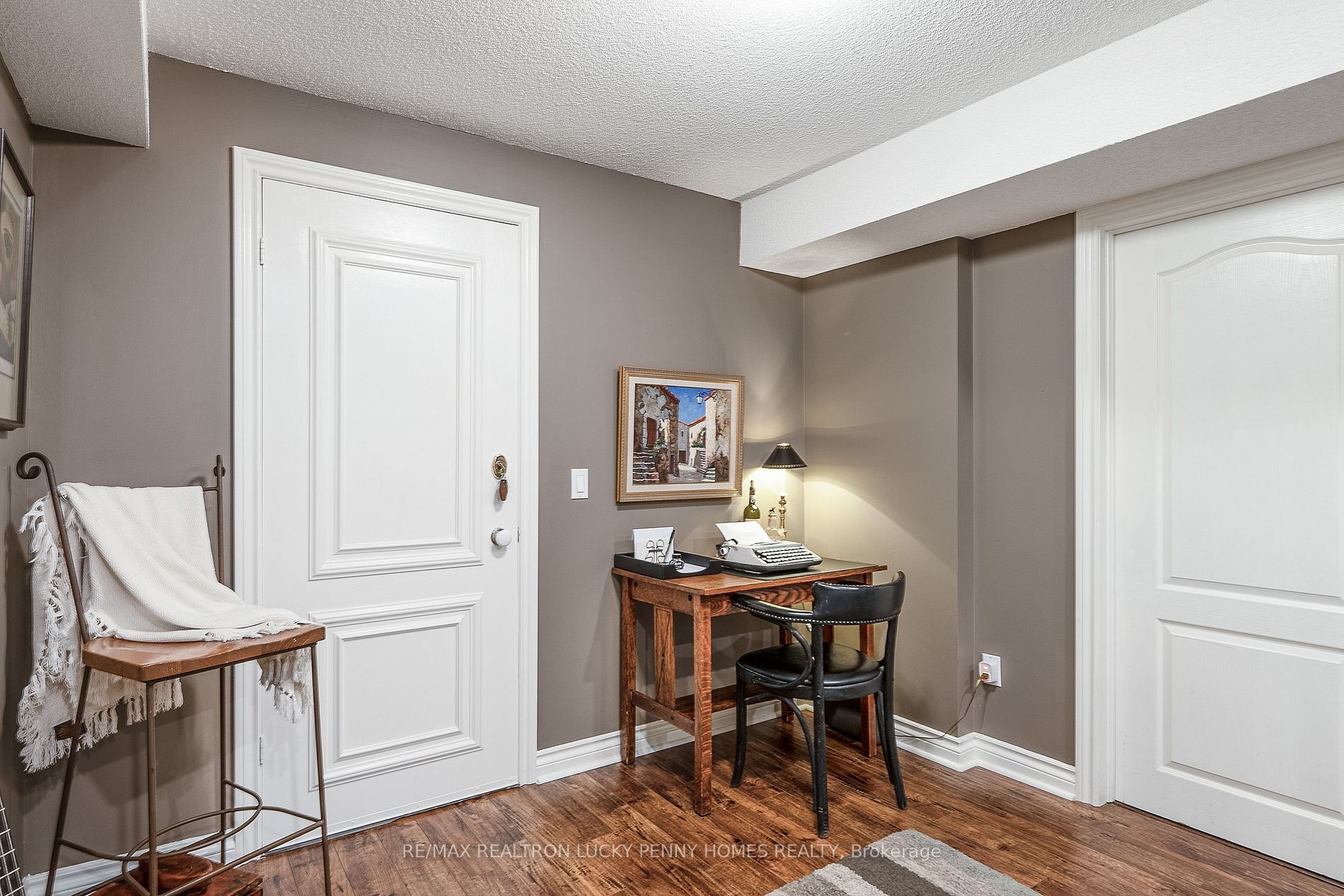 74 Braeside Square