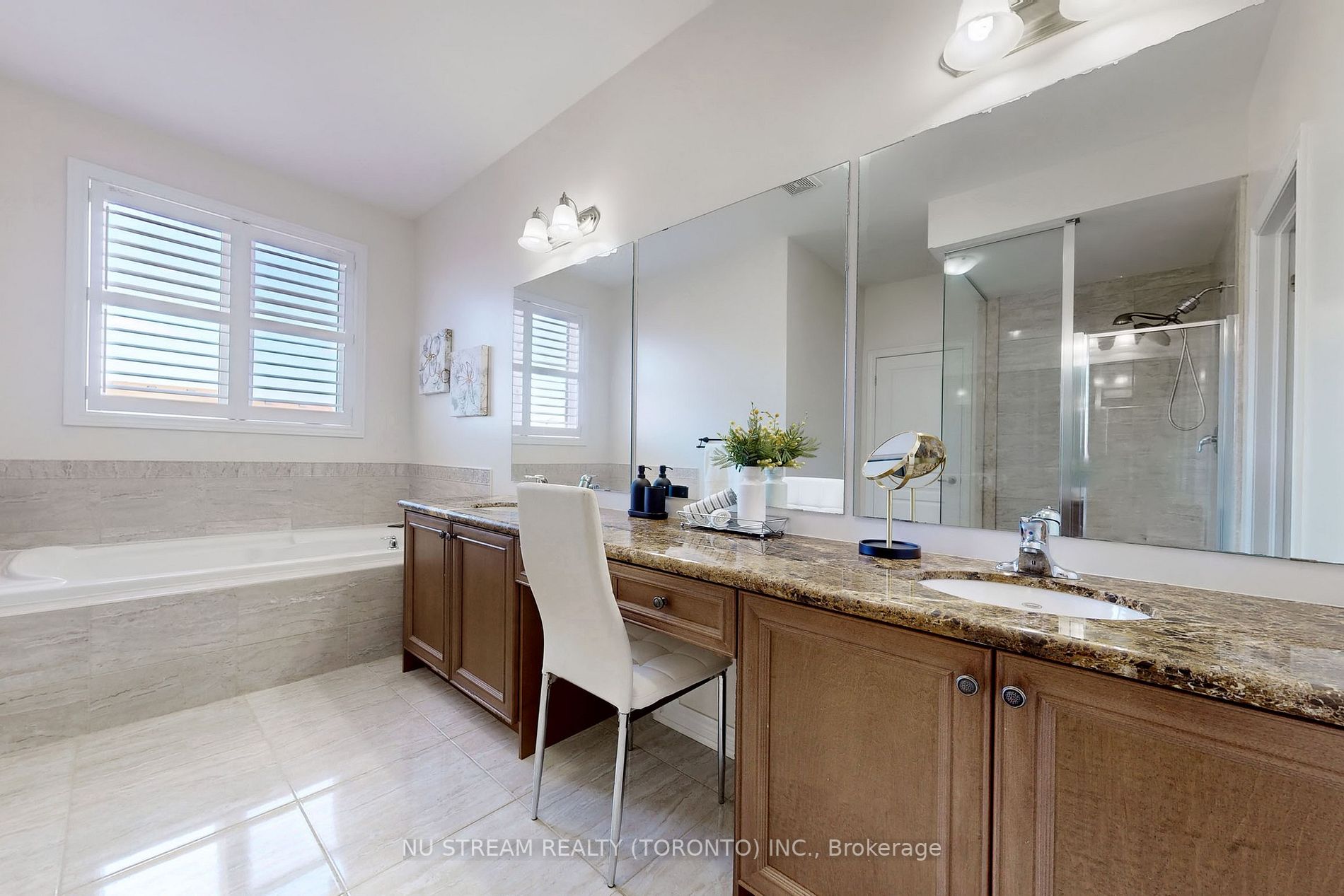 106 Wilfred Murison Ave
