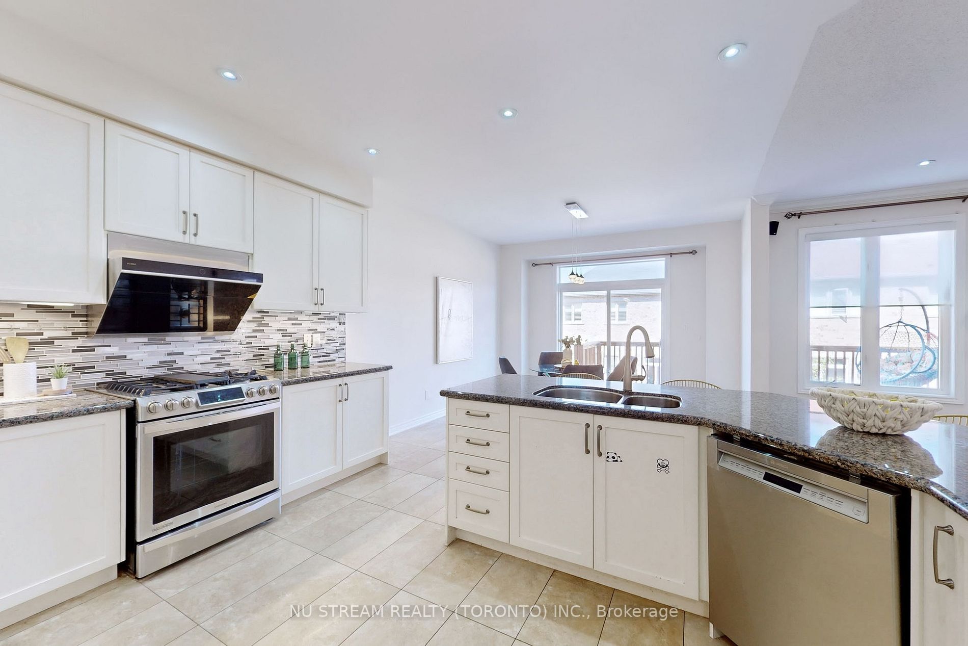 106 Wilfred Murison Ave