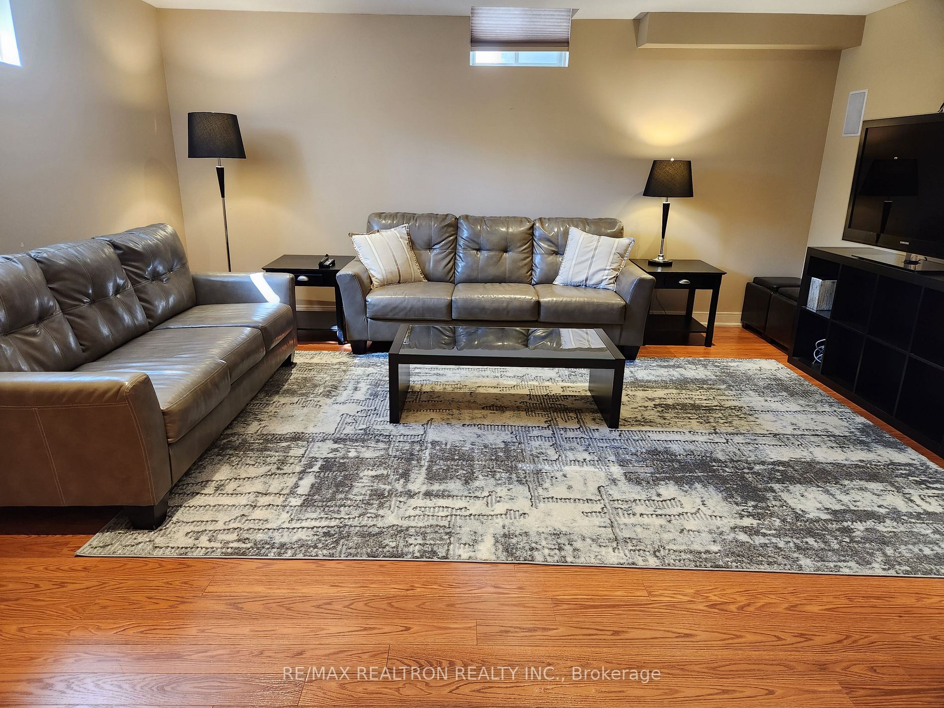 36 Foxbridge Way, #Bsmt