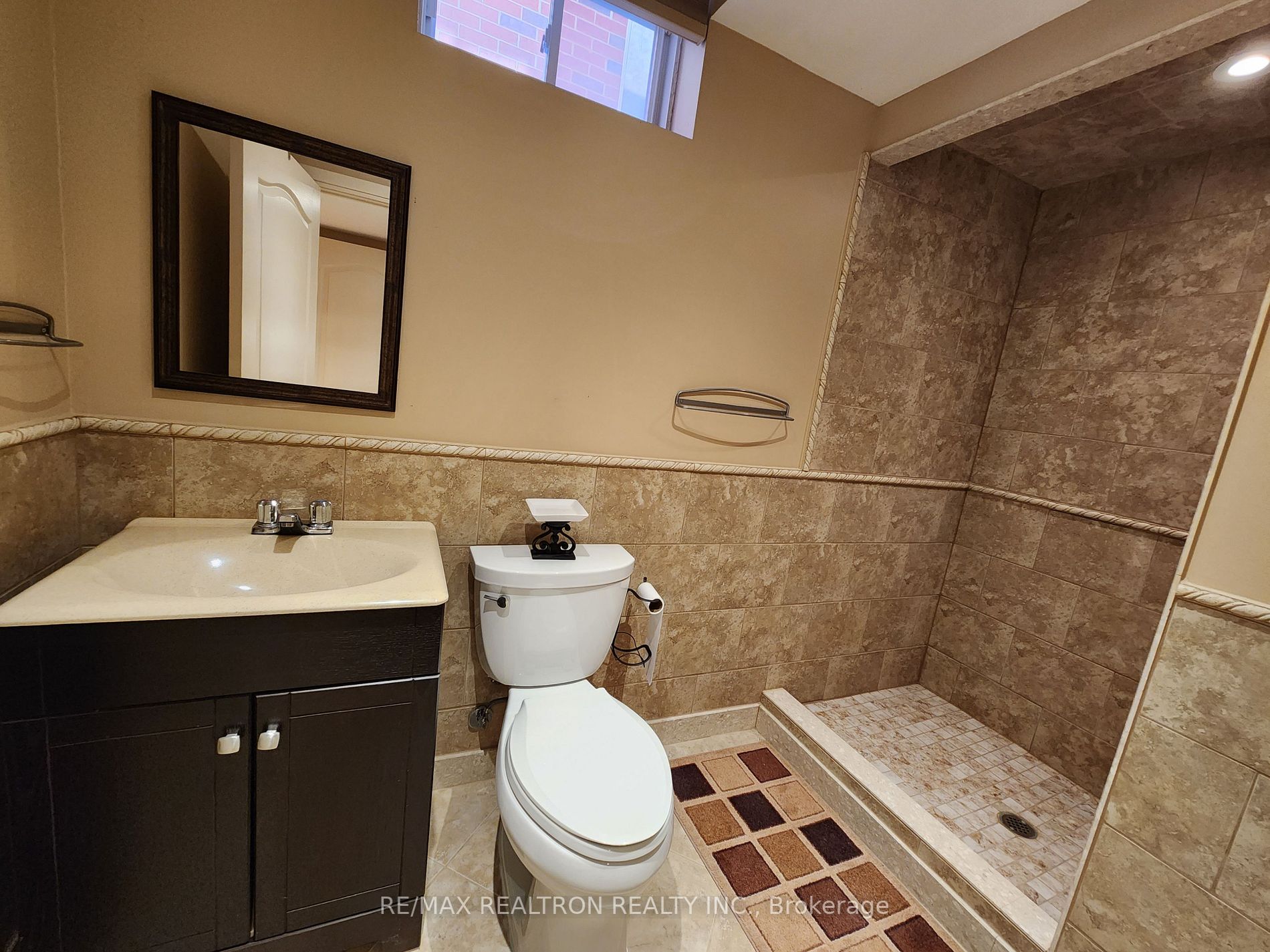 36 Foxbridge Way, #Bsmt
