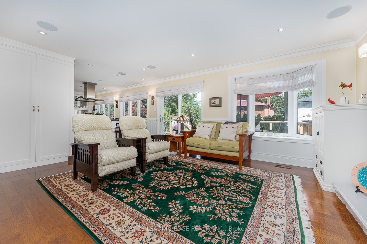 48 John Dexter Pl