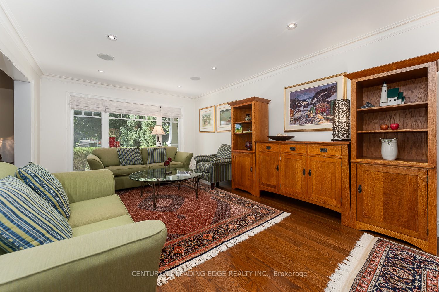 48 John Dexter Pl