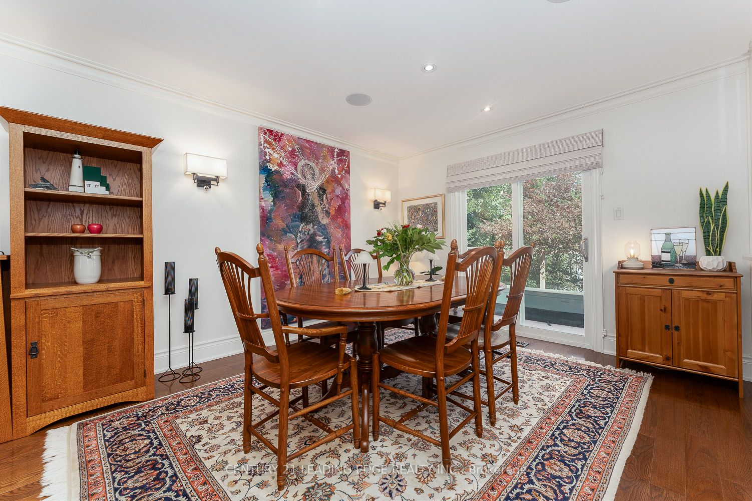 48 John Dexter Pl