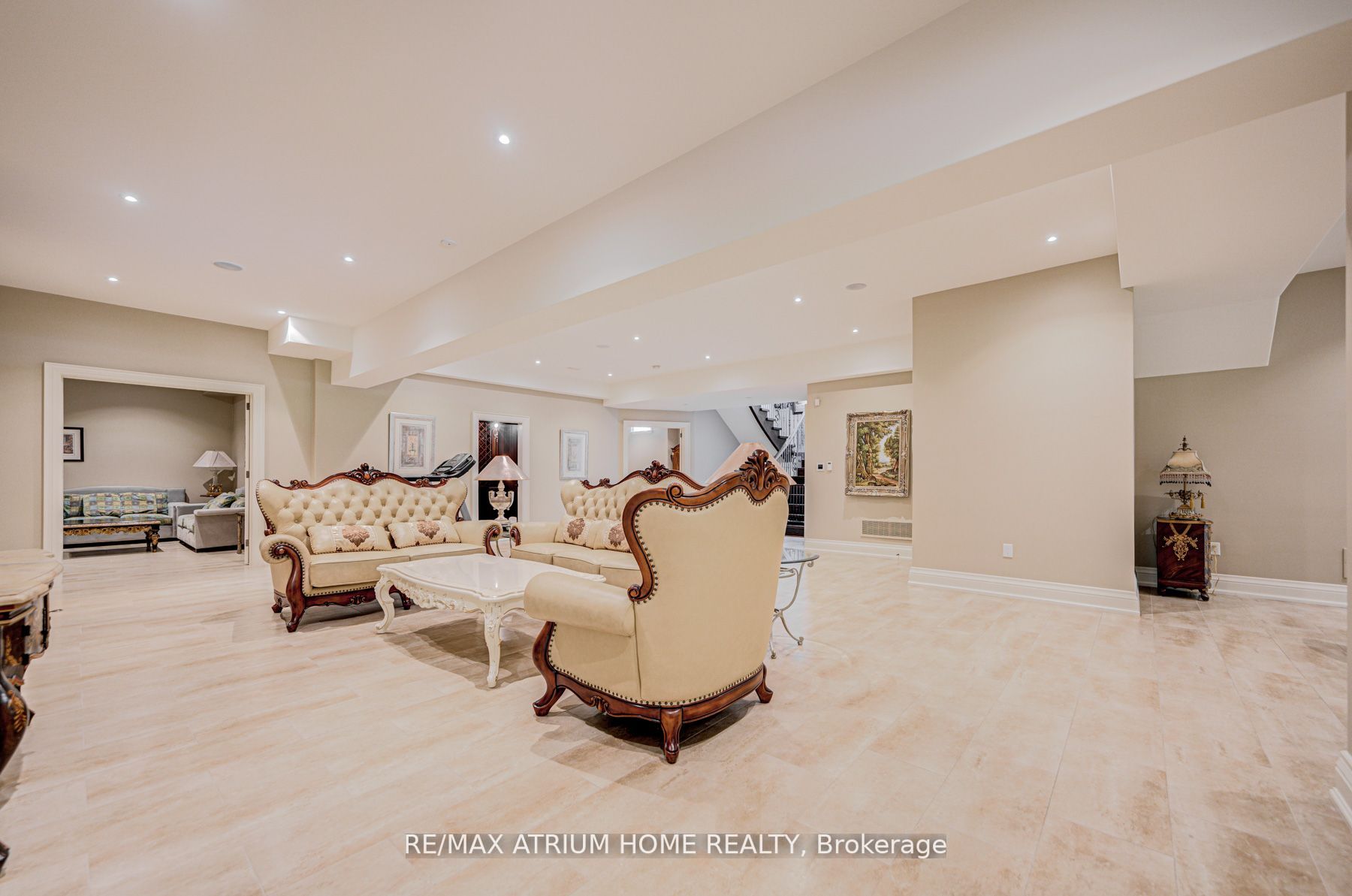 71 Grandvista Cres