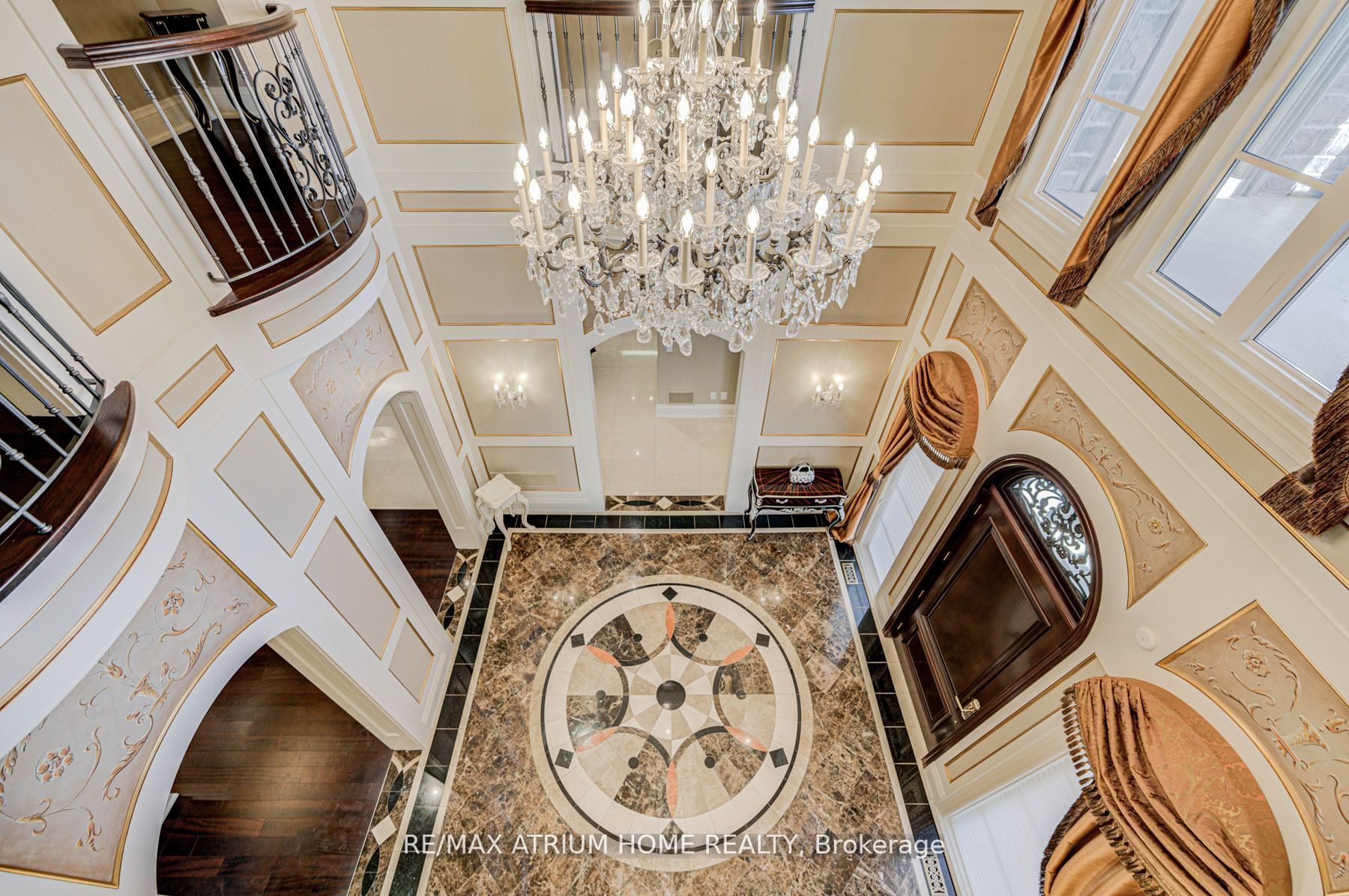 71 Grandvista Cres