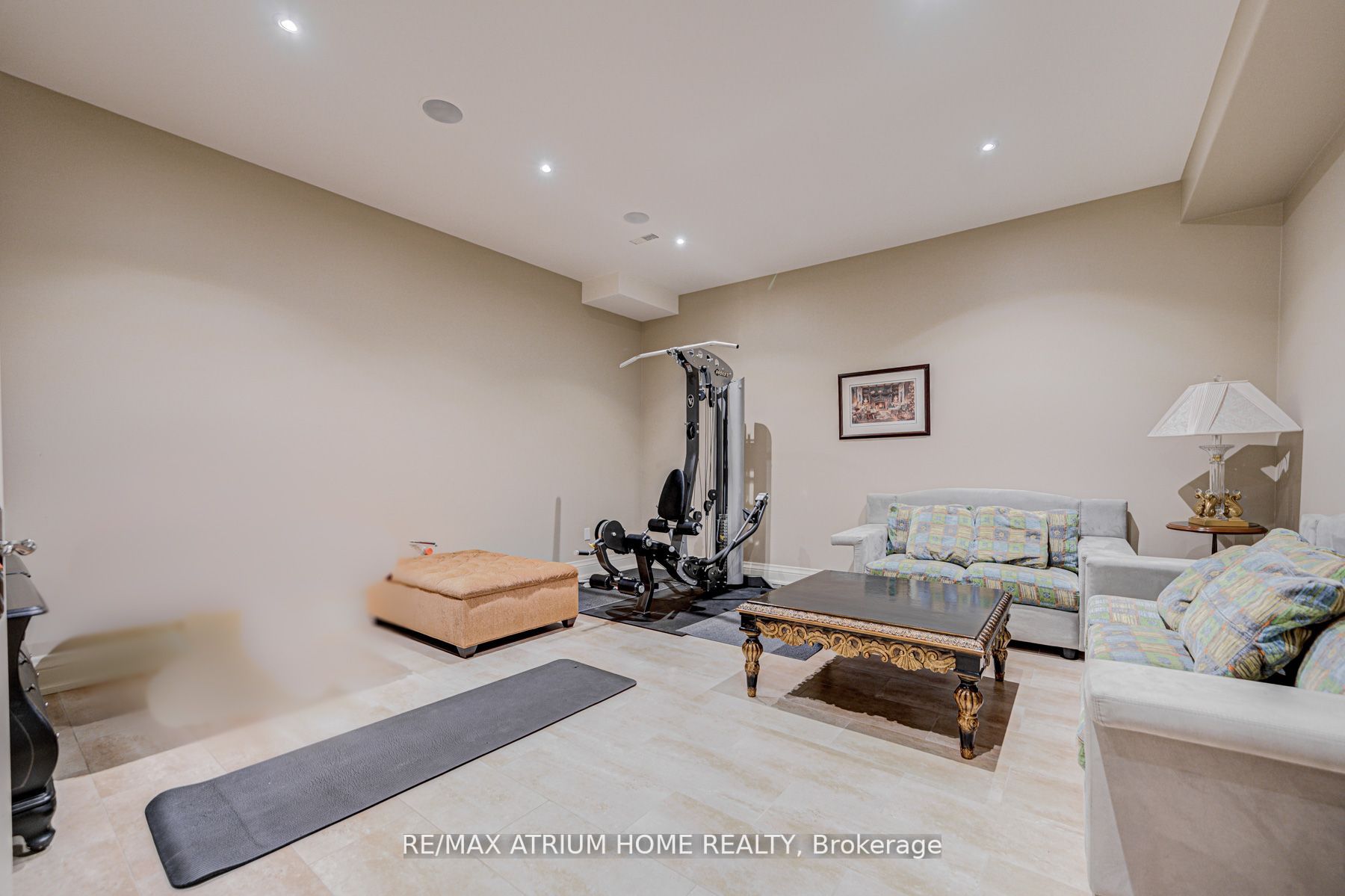 71 Grandvista Cres