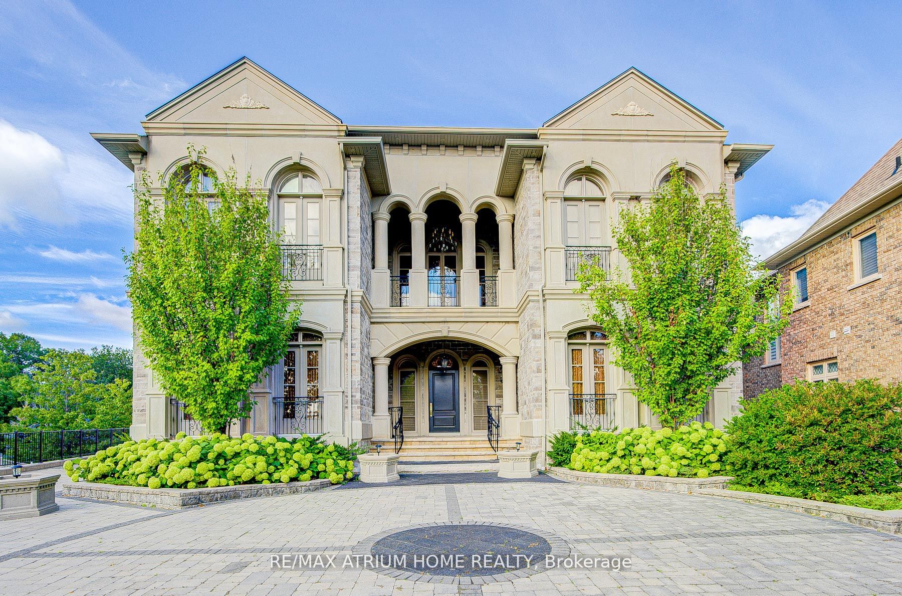 71 Grandvista Cres