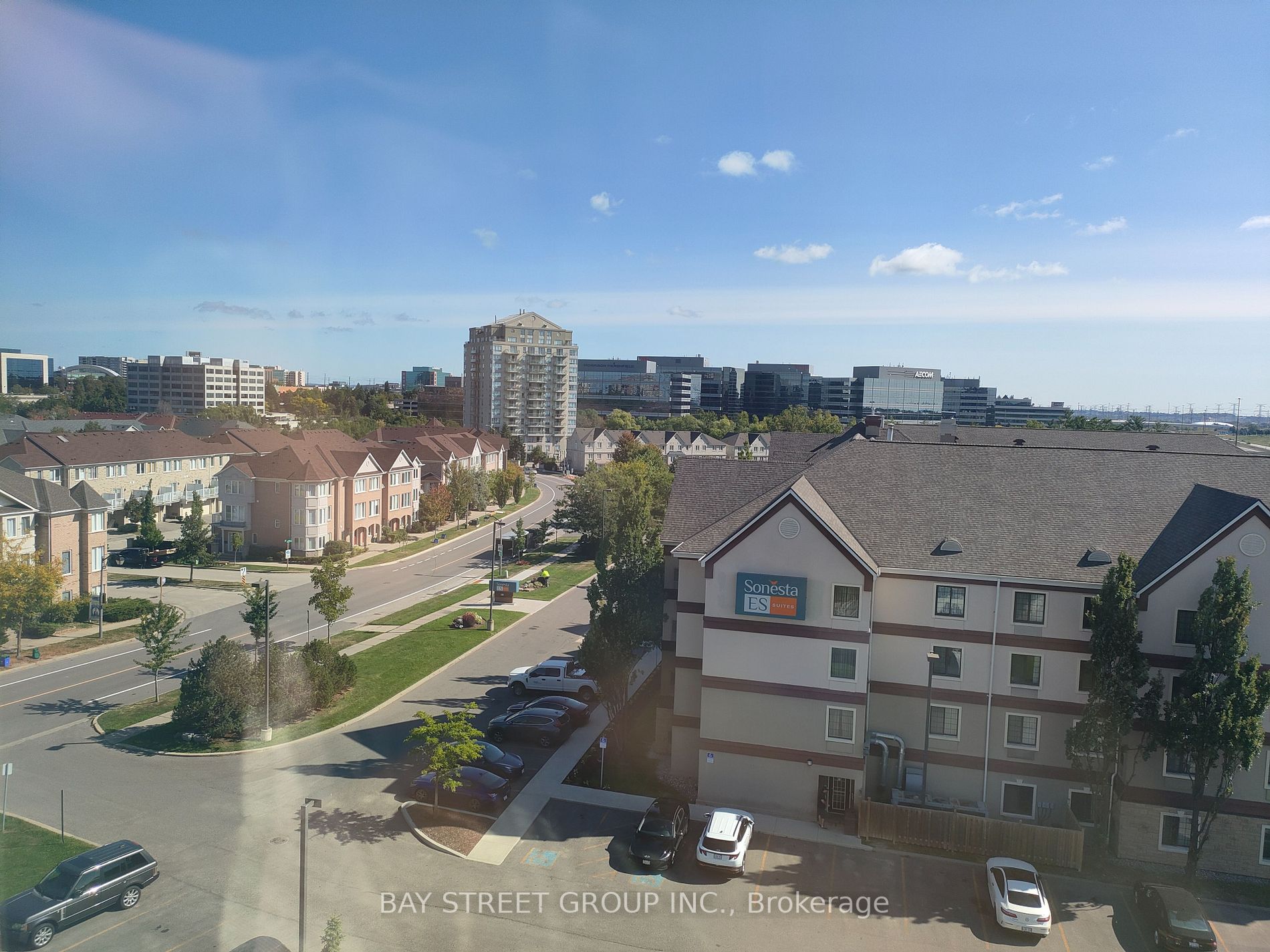 325 South Park Road, #705