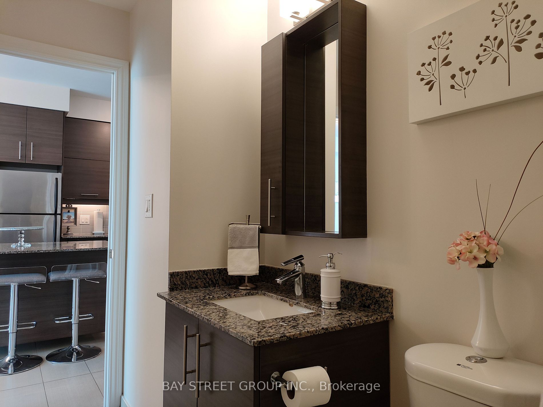 325 South Park Road, #705