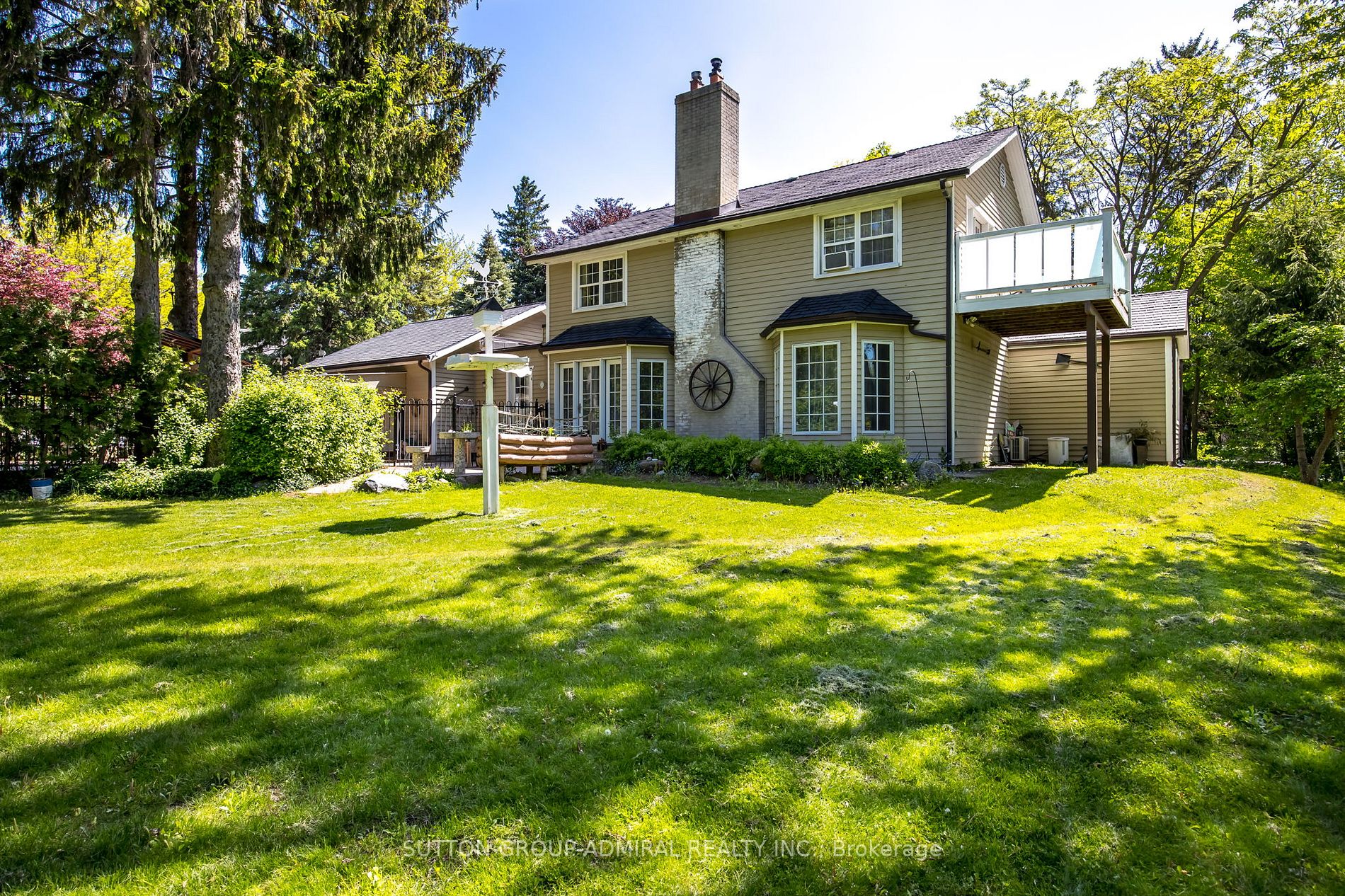 117 Arnold Cres