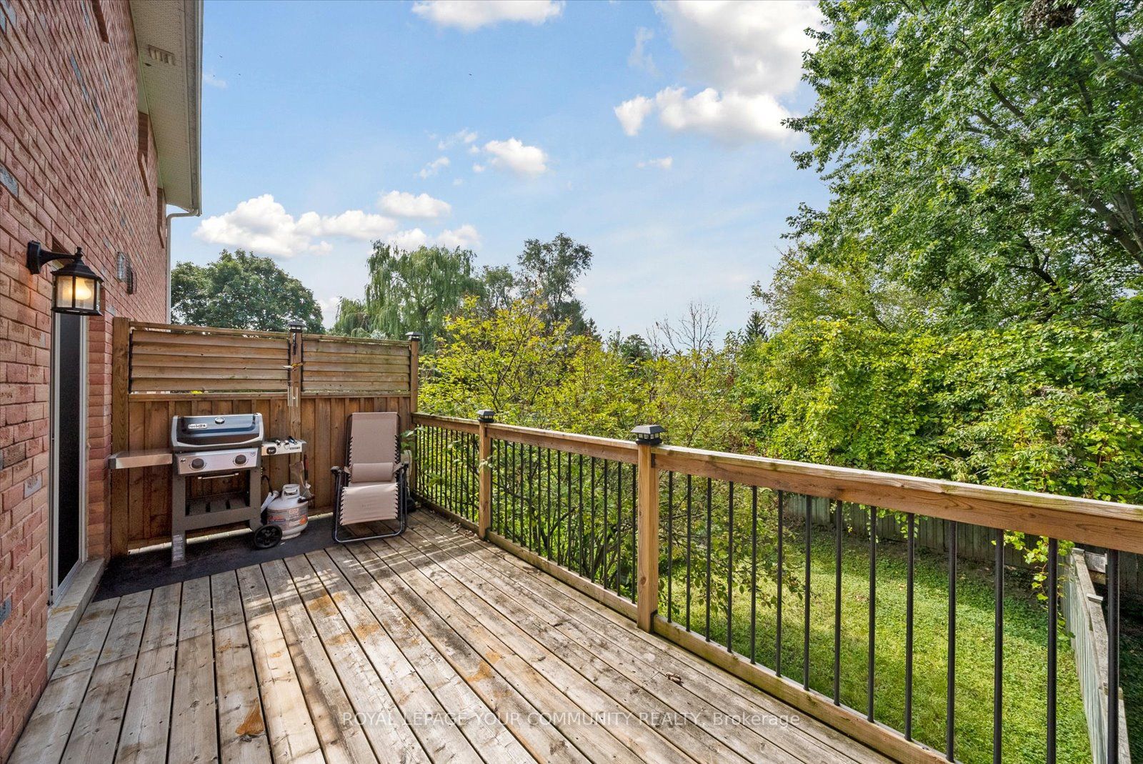 56 Hattie Crt