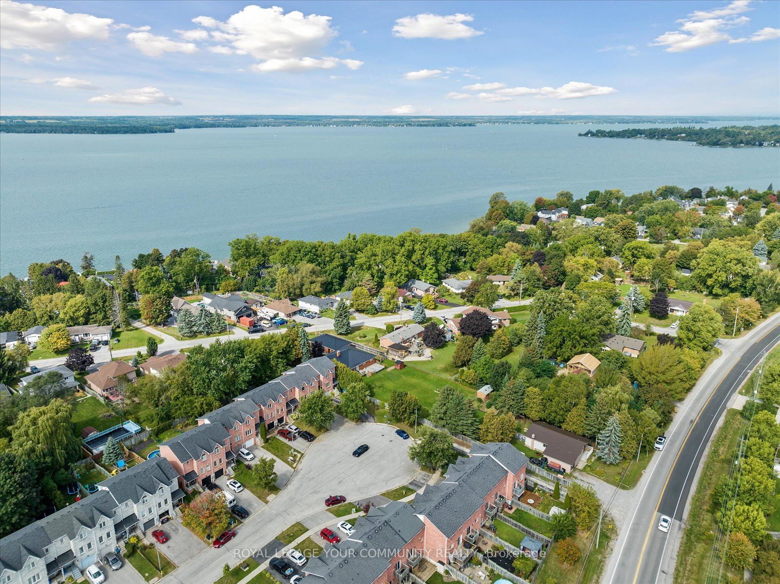 56 Hattie Crt