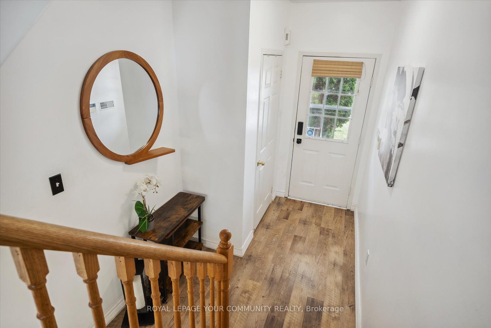 56 Hattie Crt